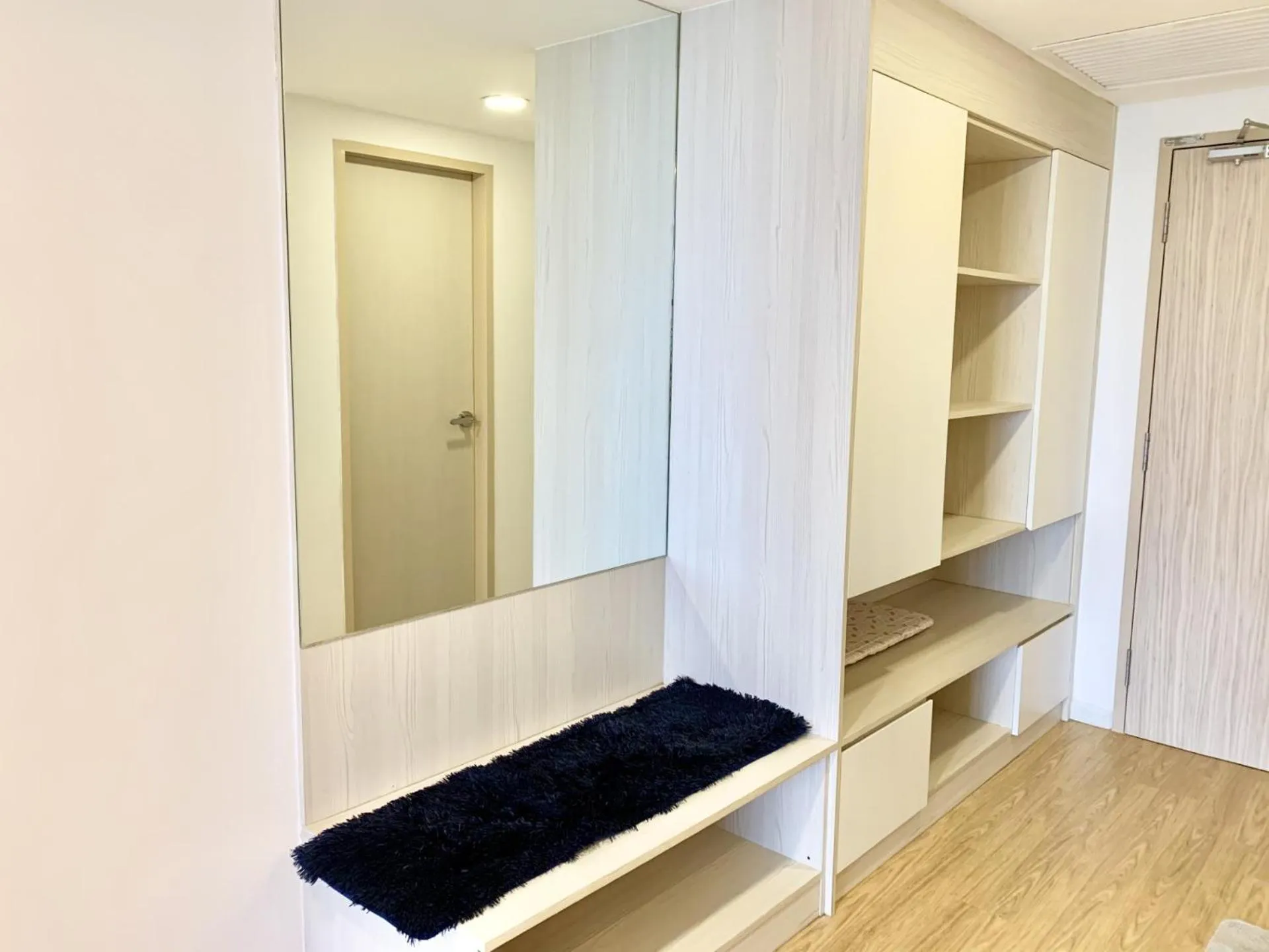 wardrobe in Deco Home @ Aru Suites