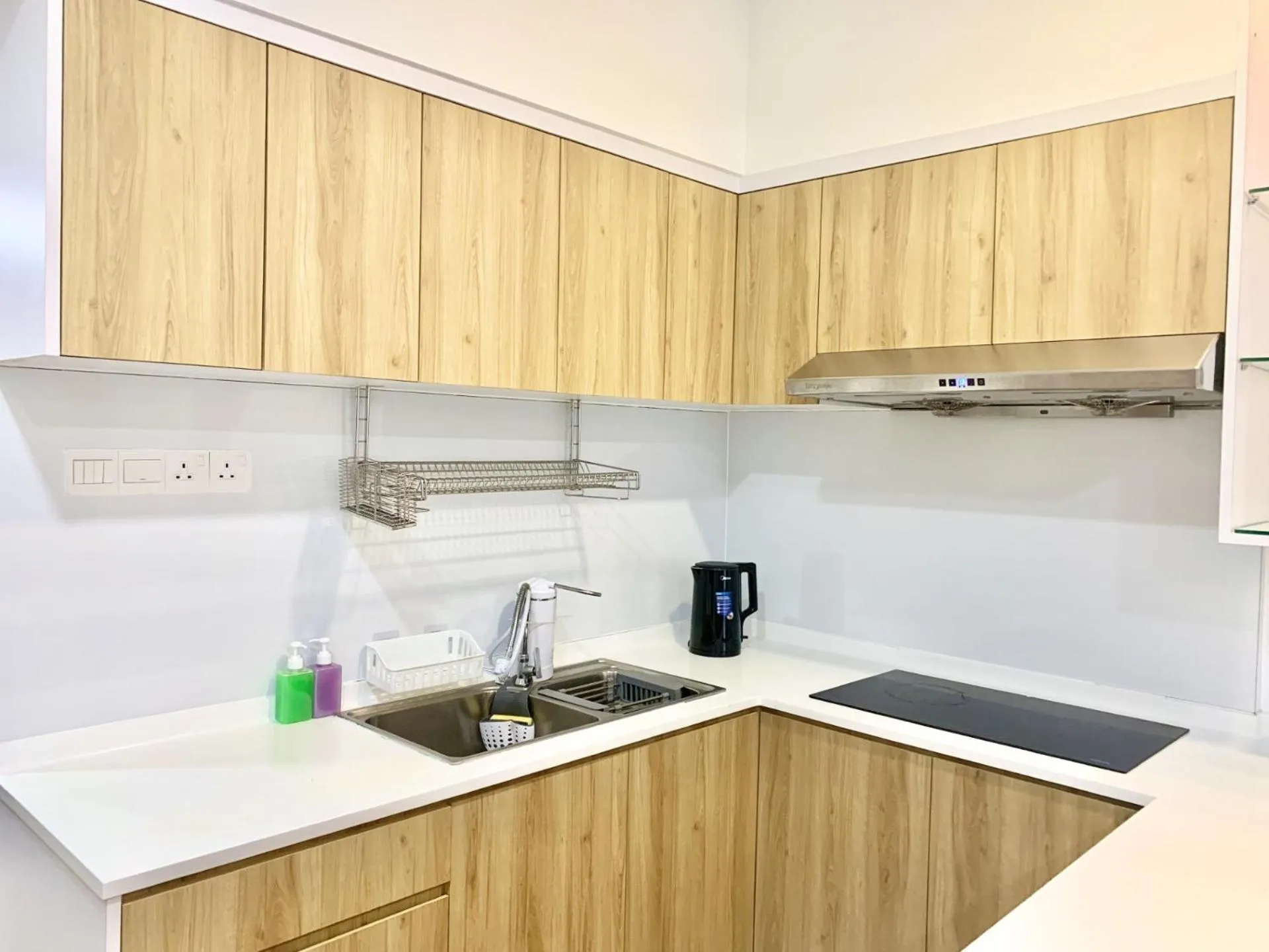 Kitchen or kitchenette in Deco Home @ Aru Suites