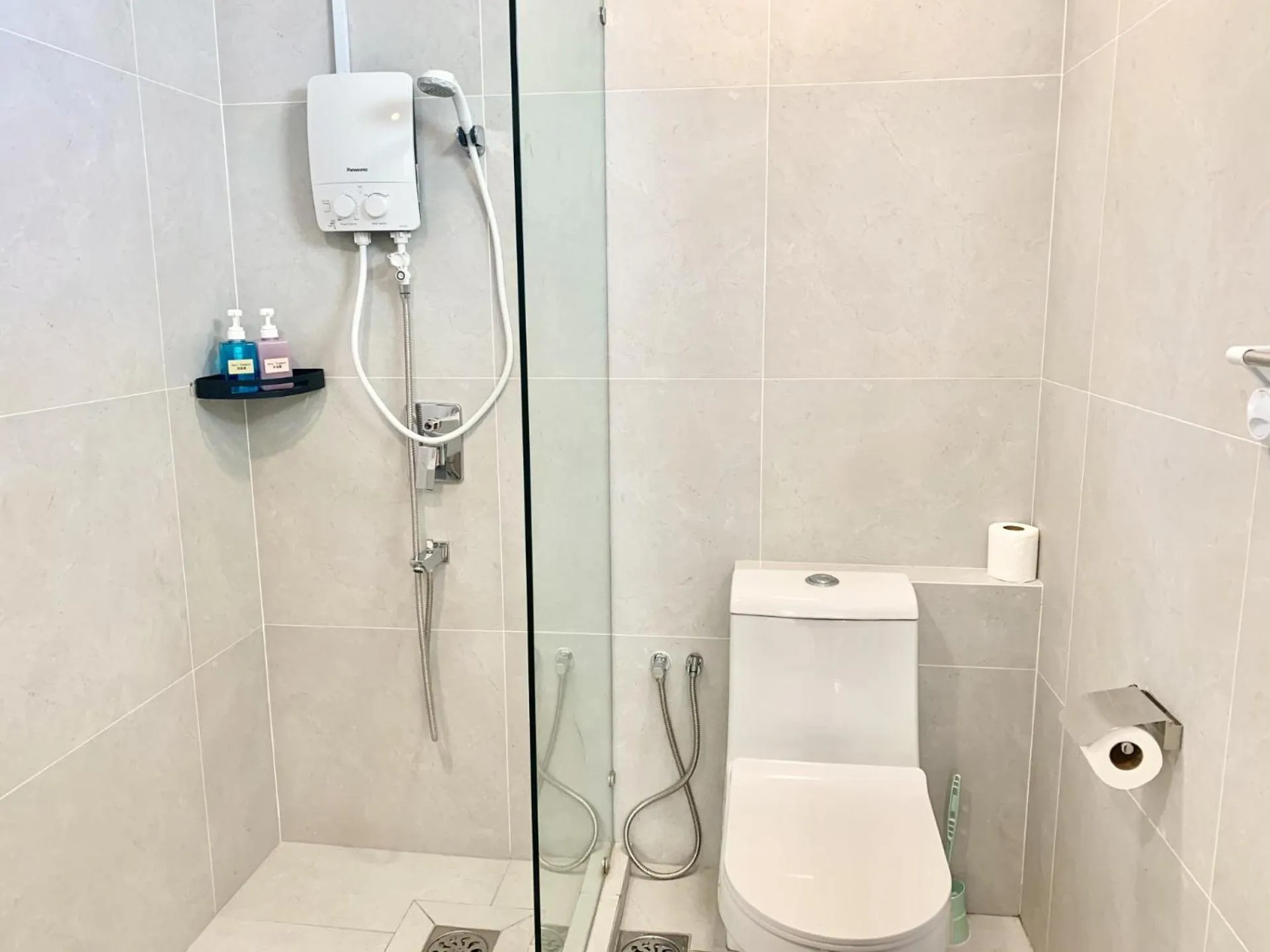 Bathroom in Deco Home @ Aru Suites