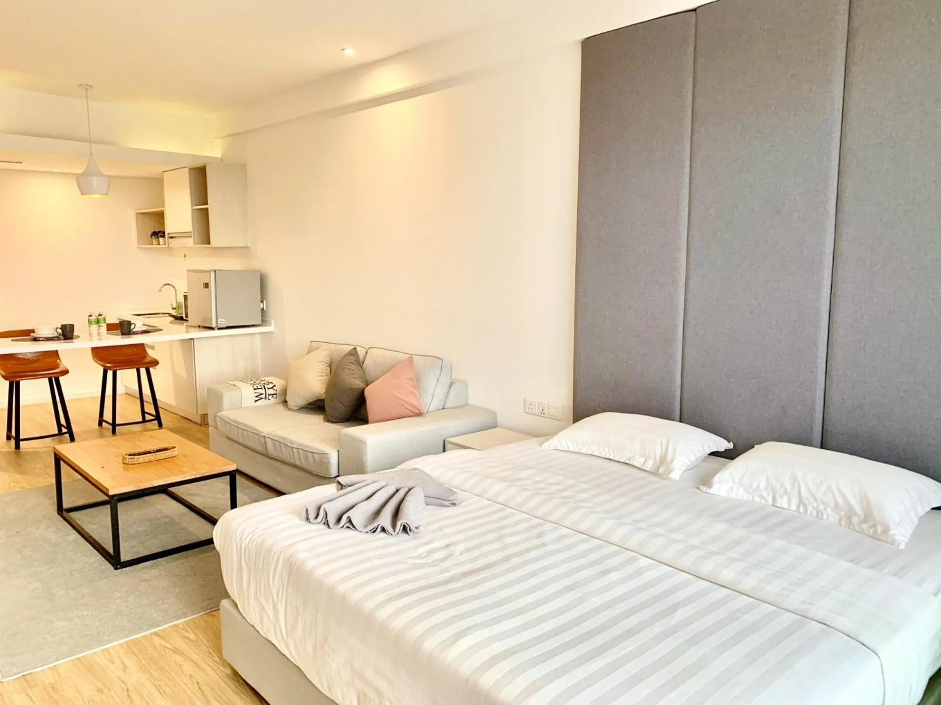 Bedroom, Bed in Deco Home @ Aru Suites