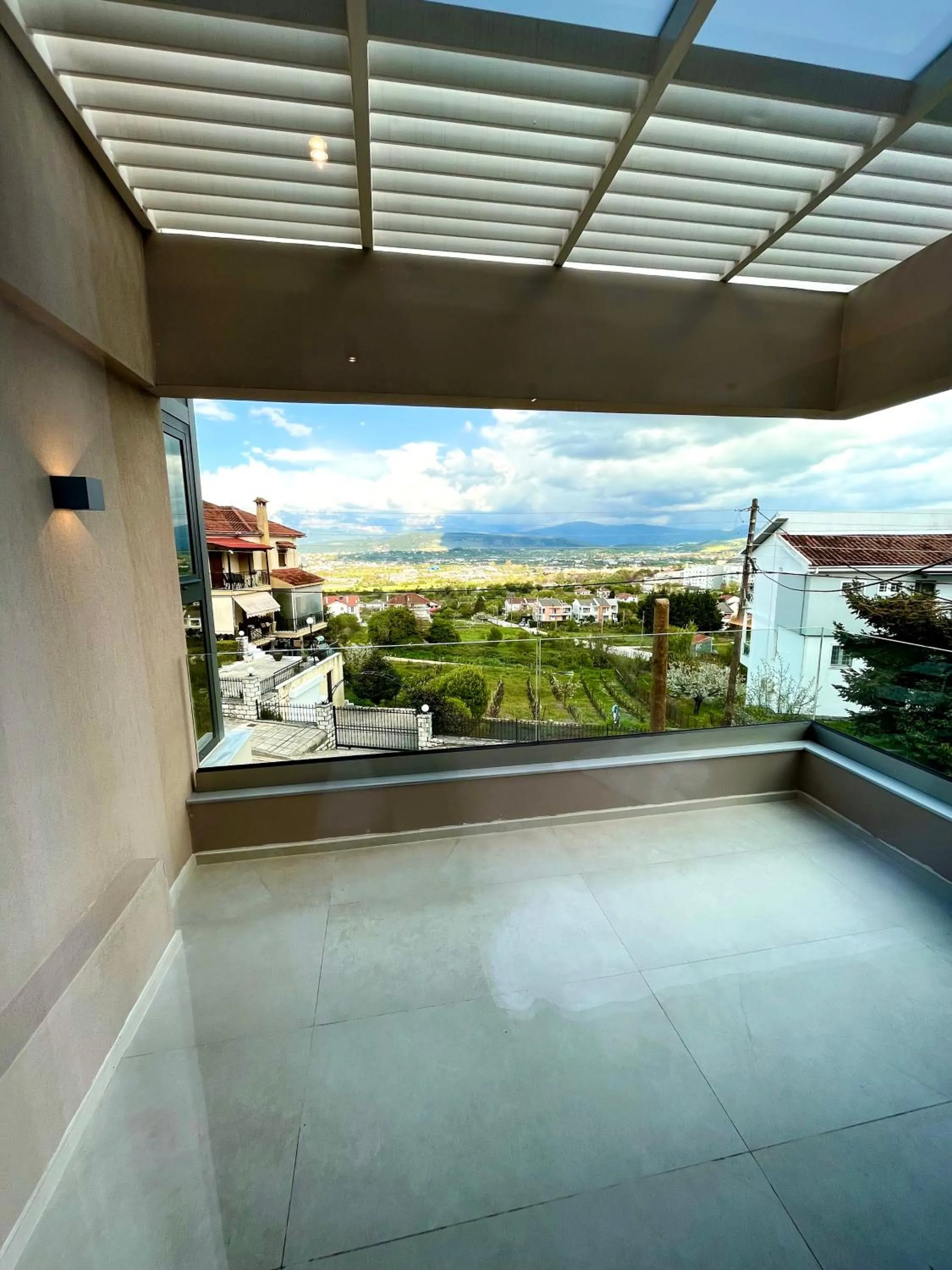 Day in CITY HILL Luxury Apartments