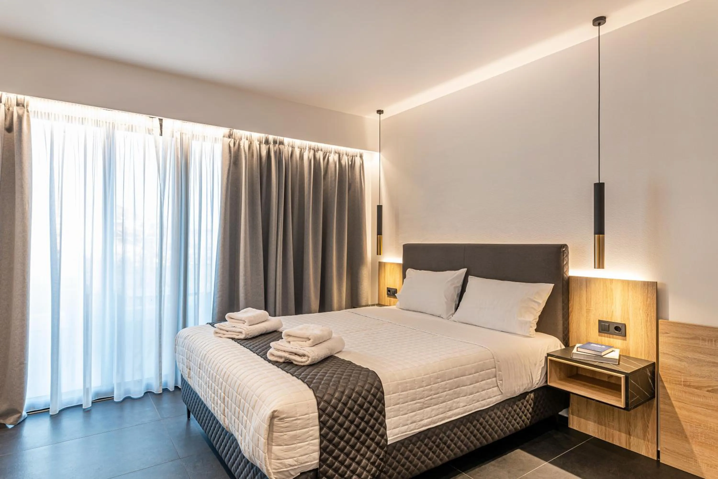 Photo of the whole room, Bed in CITY HILL Luxury Apartments