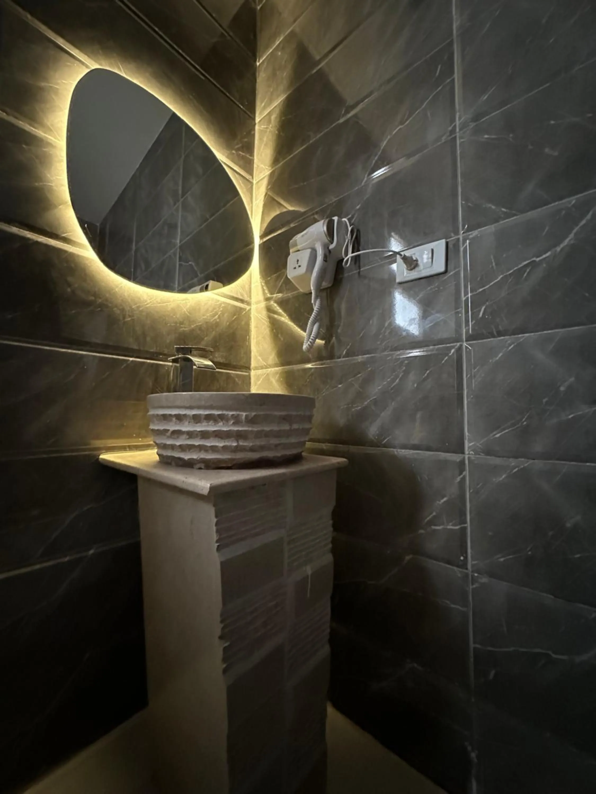 Bathroom in Crowne Pyramids View inn