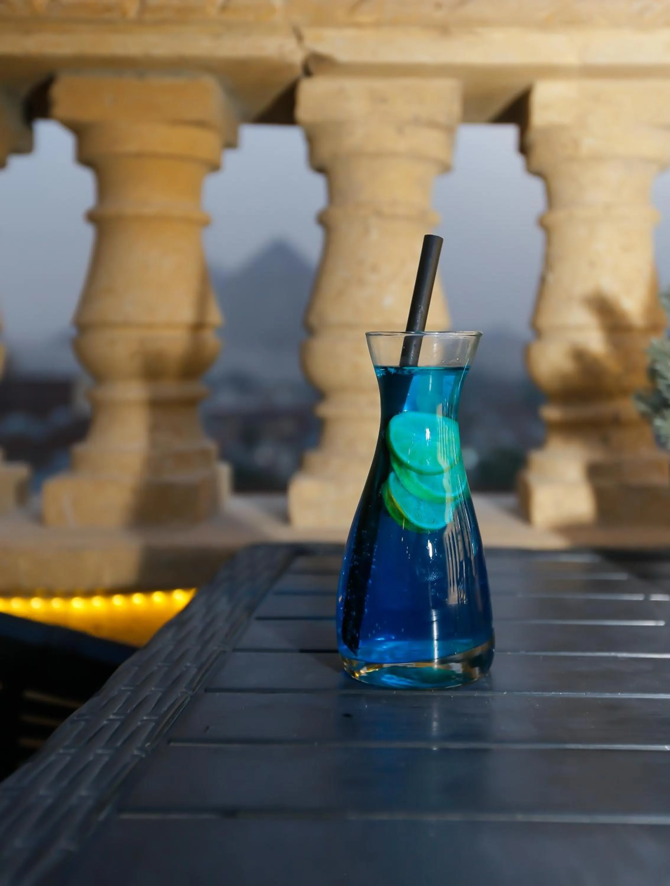 Food and drinks in Crowne Pyramids View inn