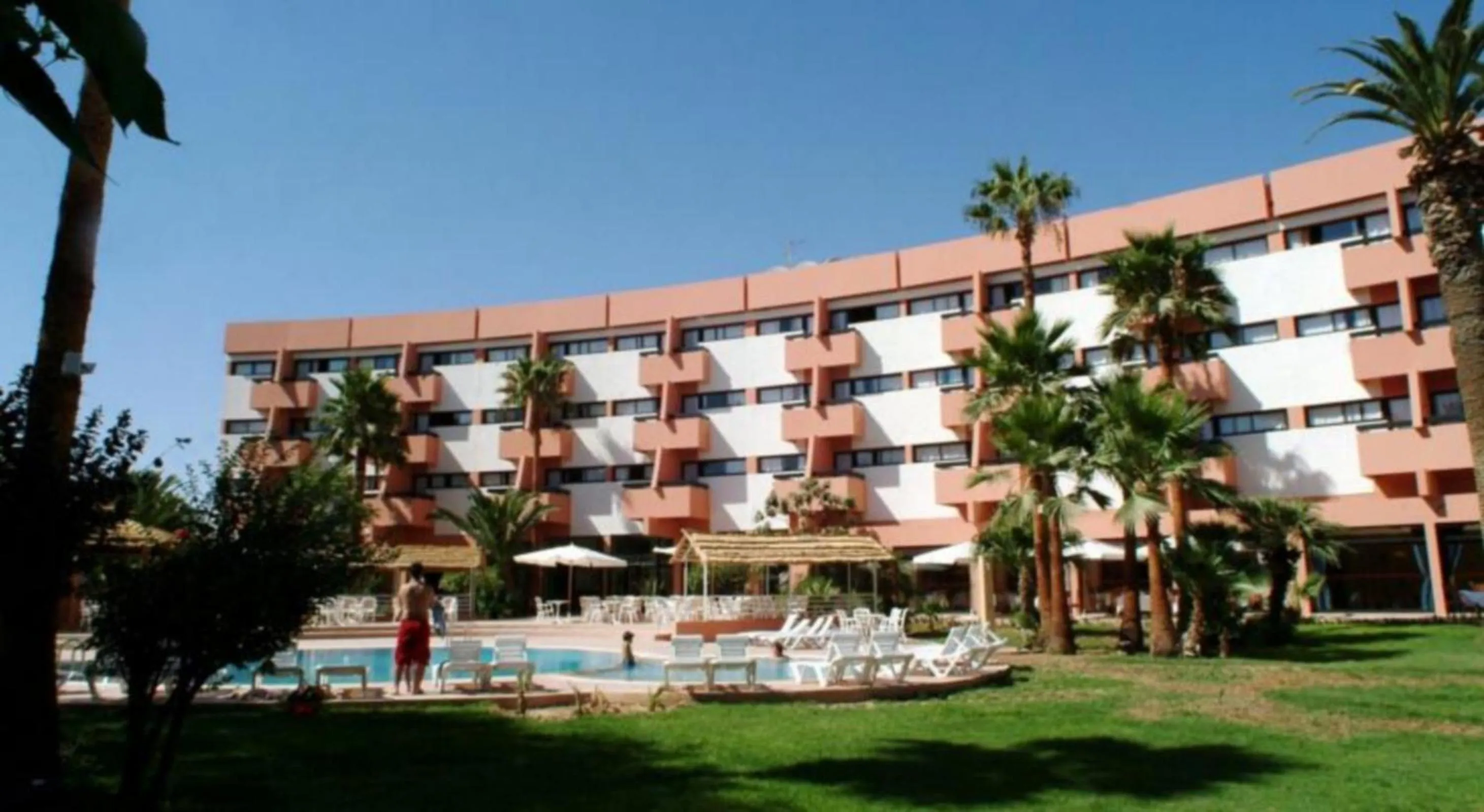 Facade/entrance in Atlas Orient