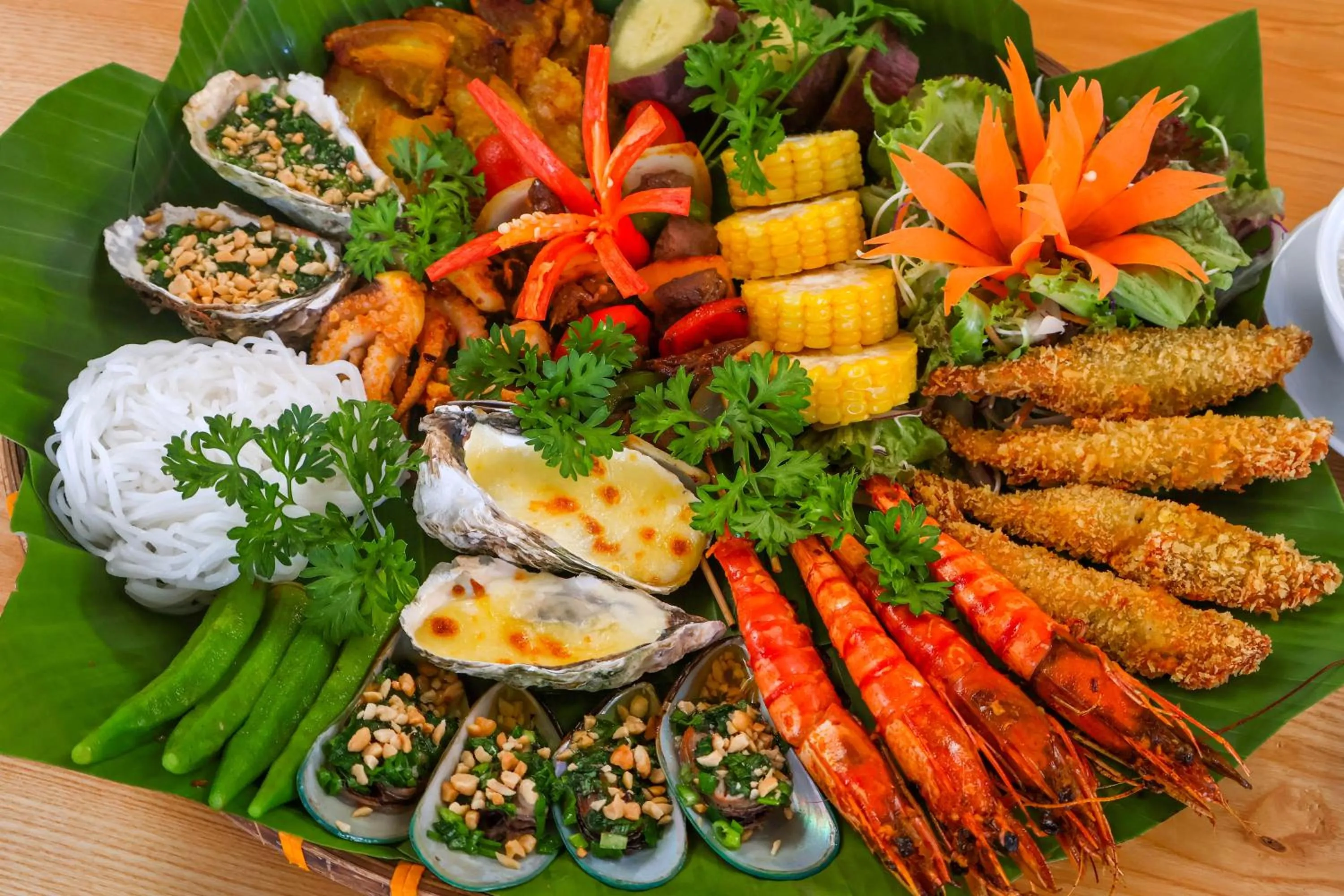 Restaurant/places to eat in TTC Van Phong Bay Resort - Himalaya Sauna & Steam Retreat Included