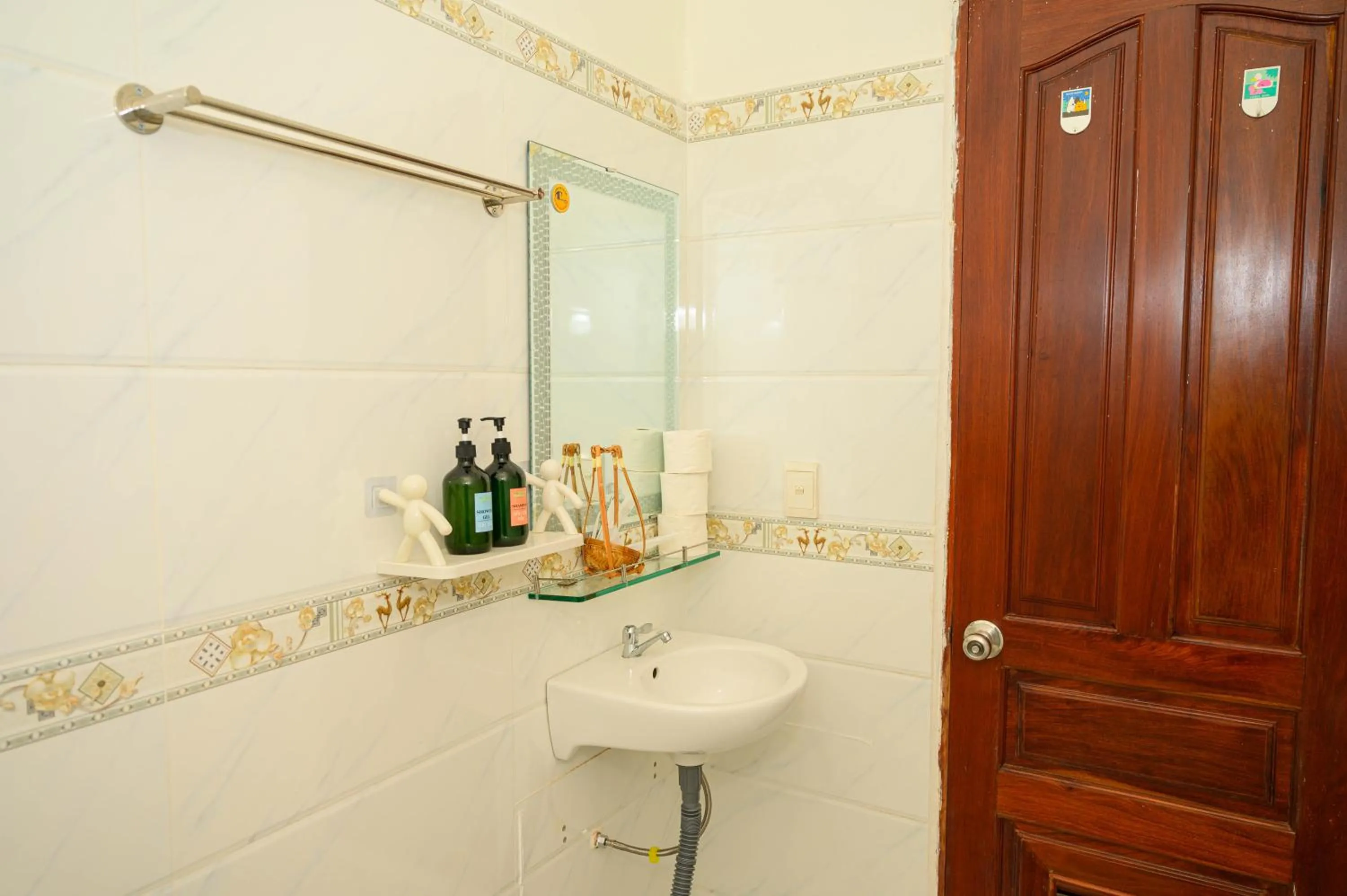 Bathroom in Jasmine Hotel