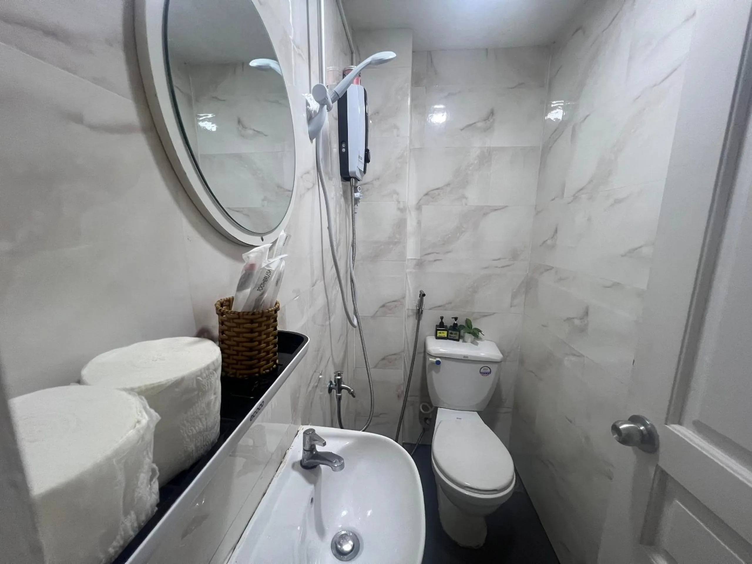 Shower in Jasmine Hotel