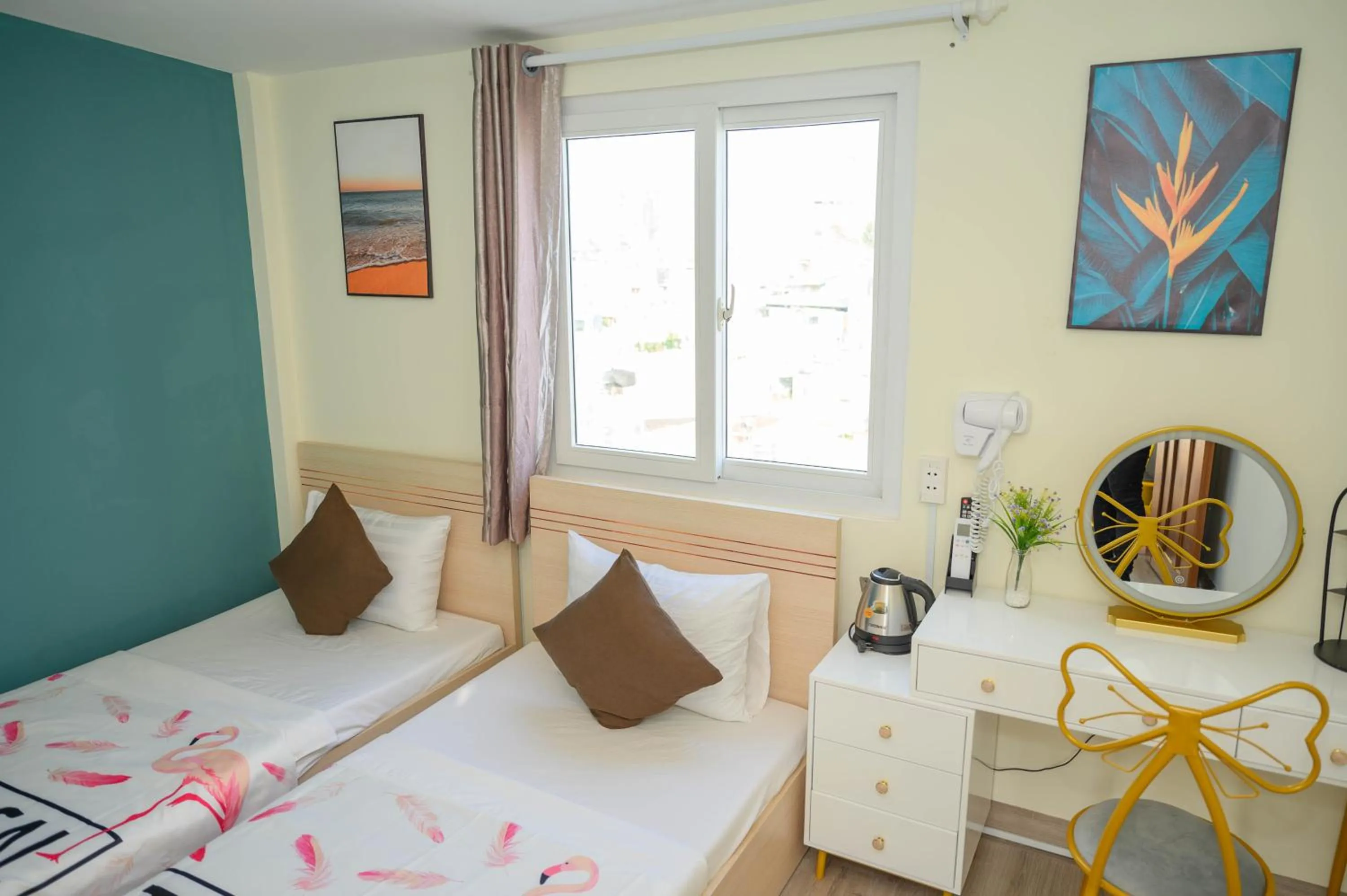 Property building, Bed in Jasmine Hotel