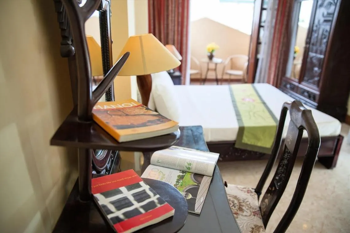 Photo of the whole room in Lucky Central Hotel & Travel