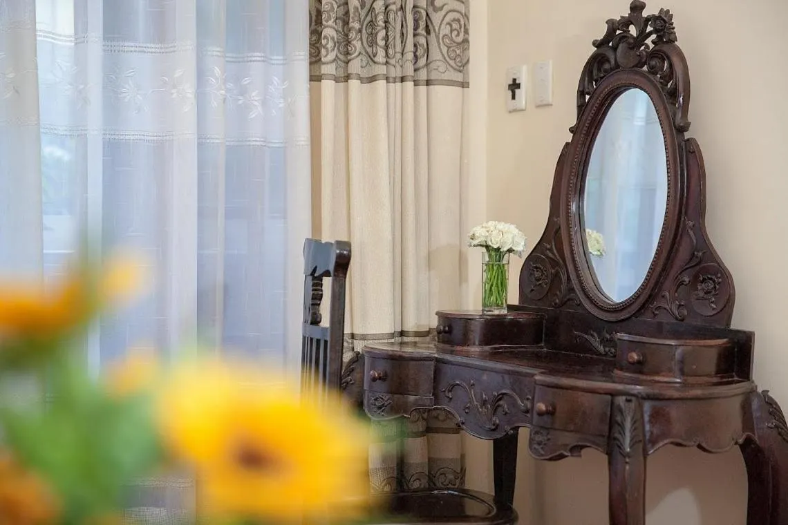 Library in Lucky Central Hotel & Travel