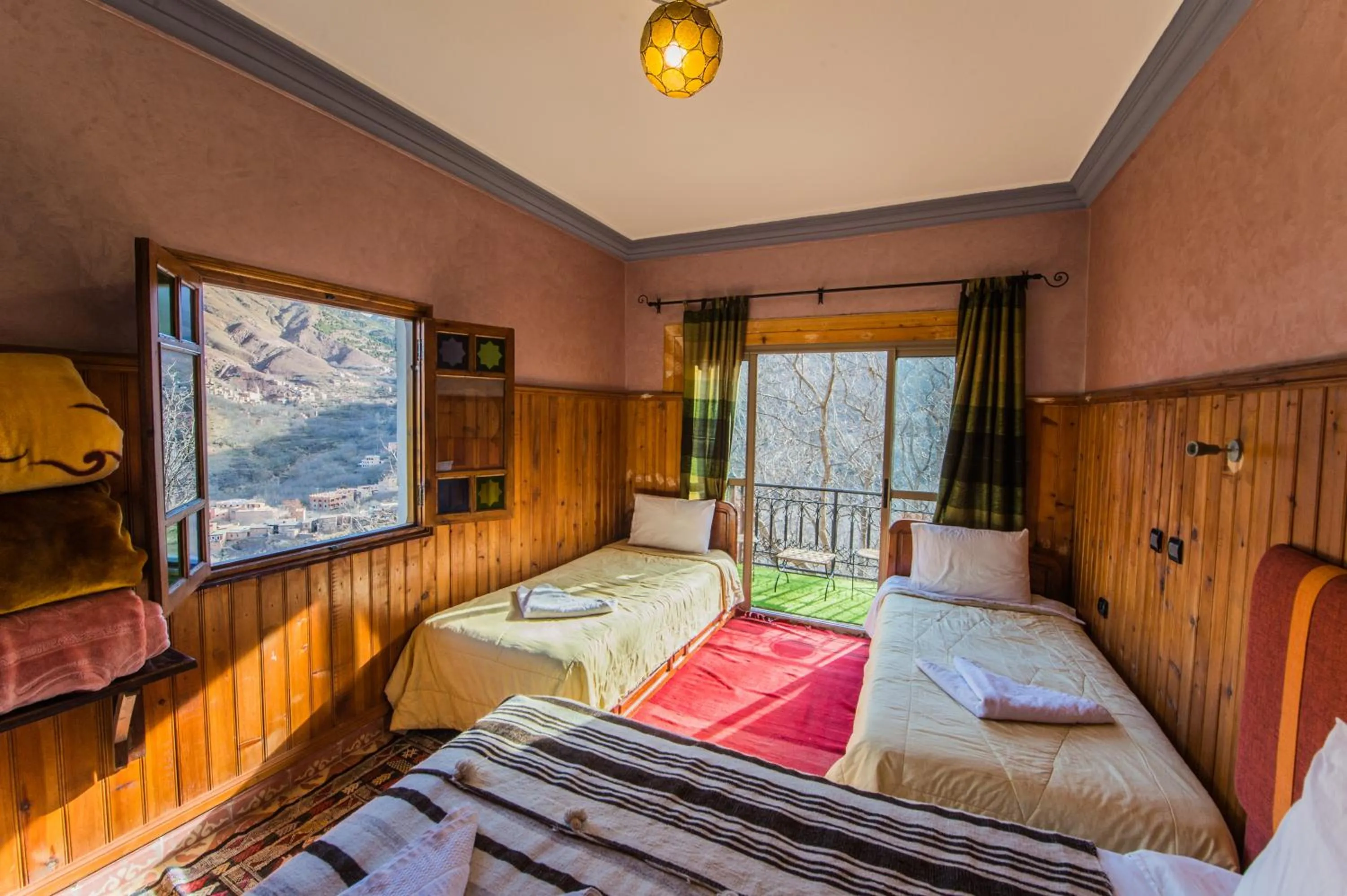 Photo of the whole room, Bed in Dar Adrar