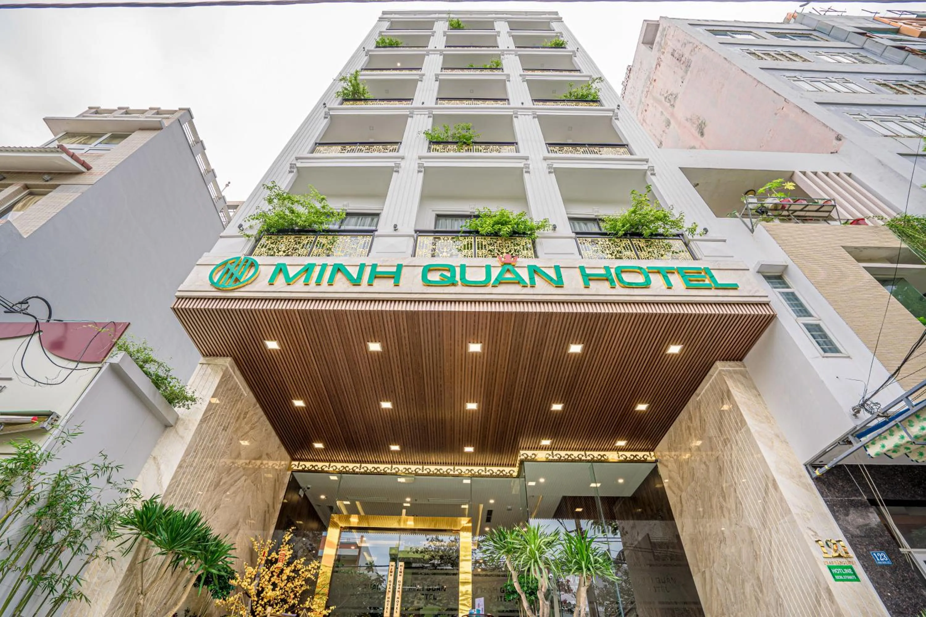Property building in Minh Quan Hotel - Da Nang Center By HOS