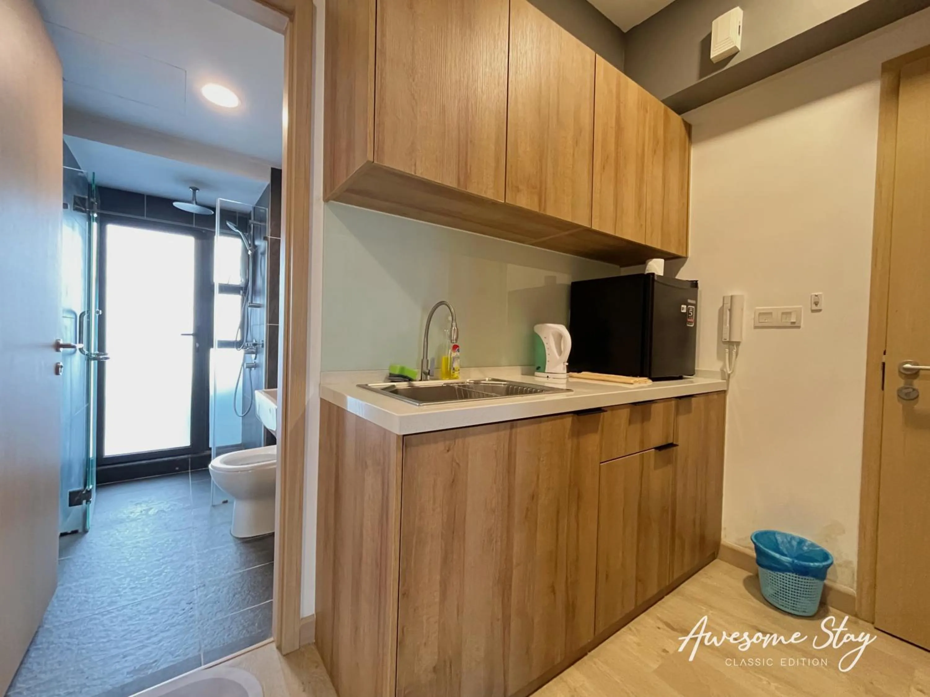 Kitchen or kitchenette in The Colony By Infinitum By Awesomestay