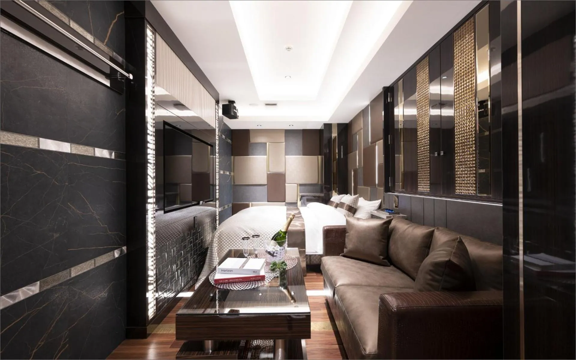 Photo of the whole room in HOTEL KABUKI