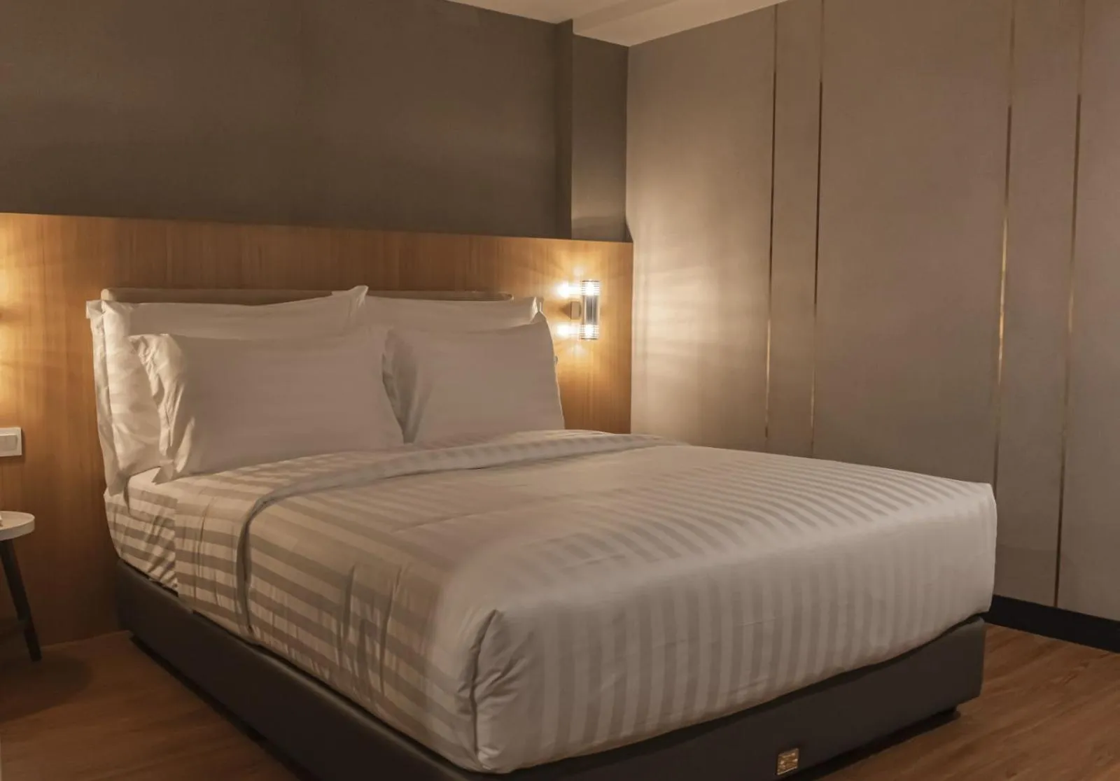 Bed in d'primahotel Airport Jakarta Terminal 3 Wellness Center