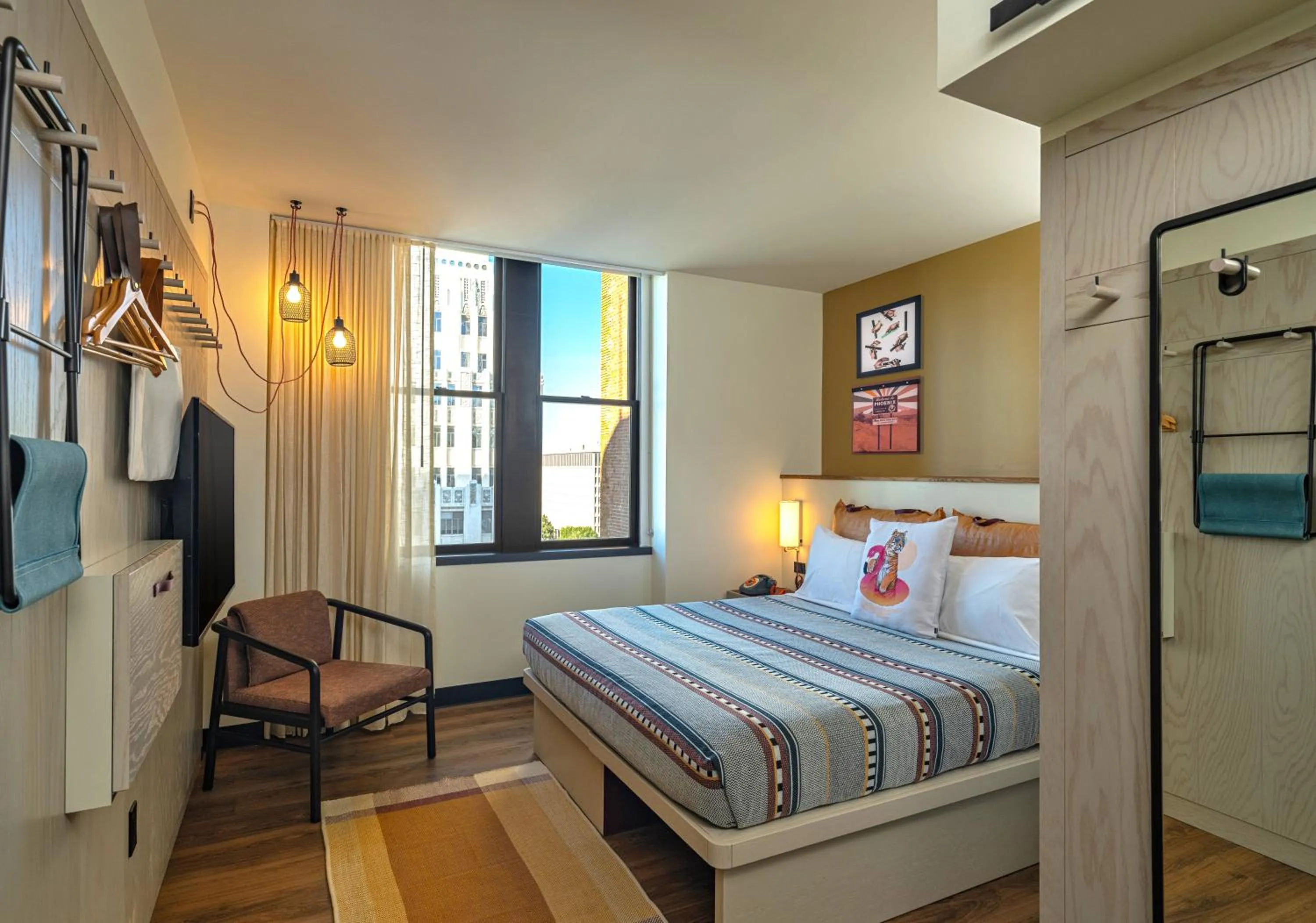 Bed in Moxy Phoenix Downtown