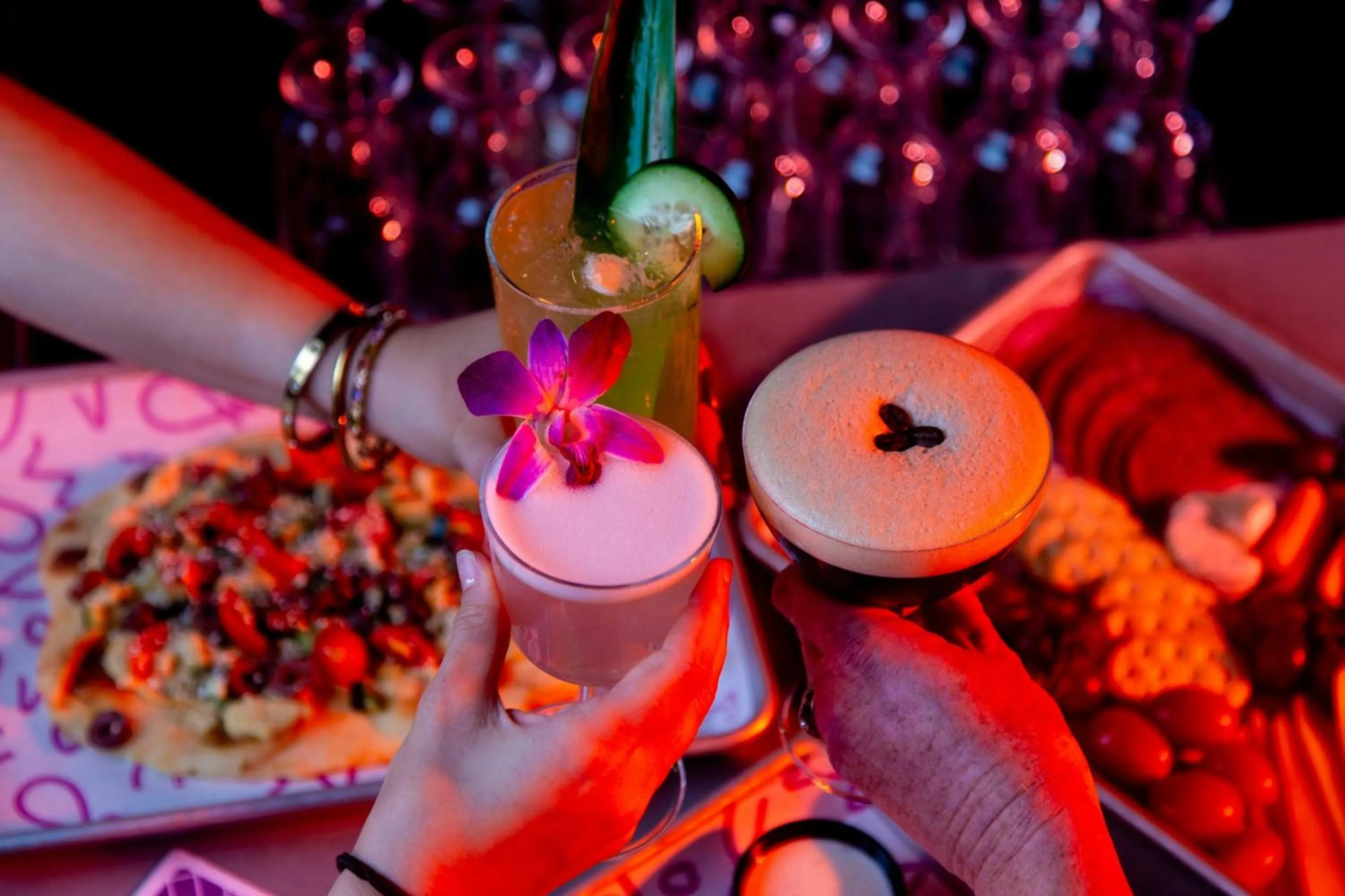 Lounge or bar in Moxy Phoenix Downtown