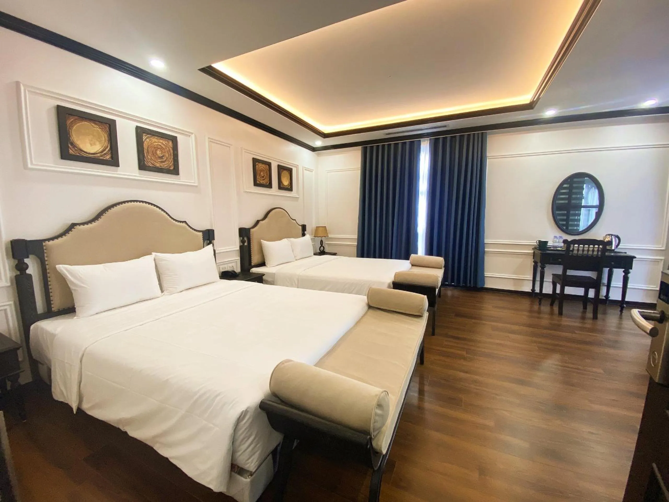 Bed in Moma Paris Hotel Ninh Bình