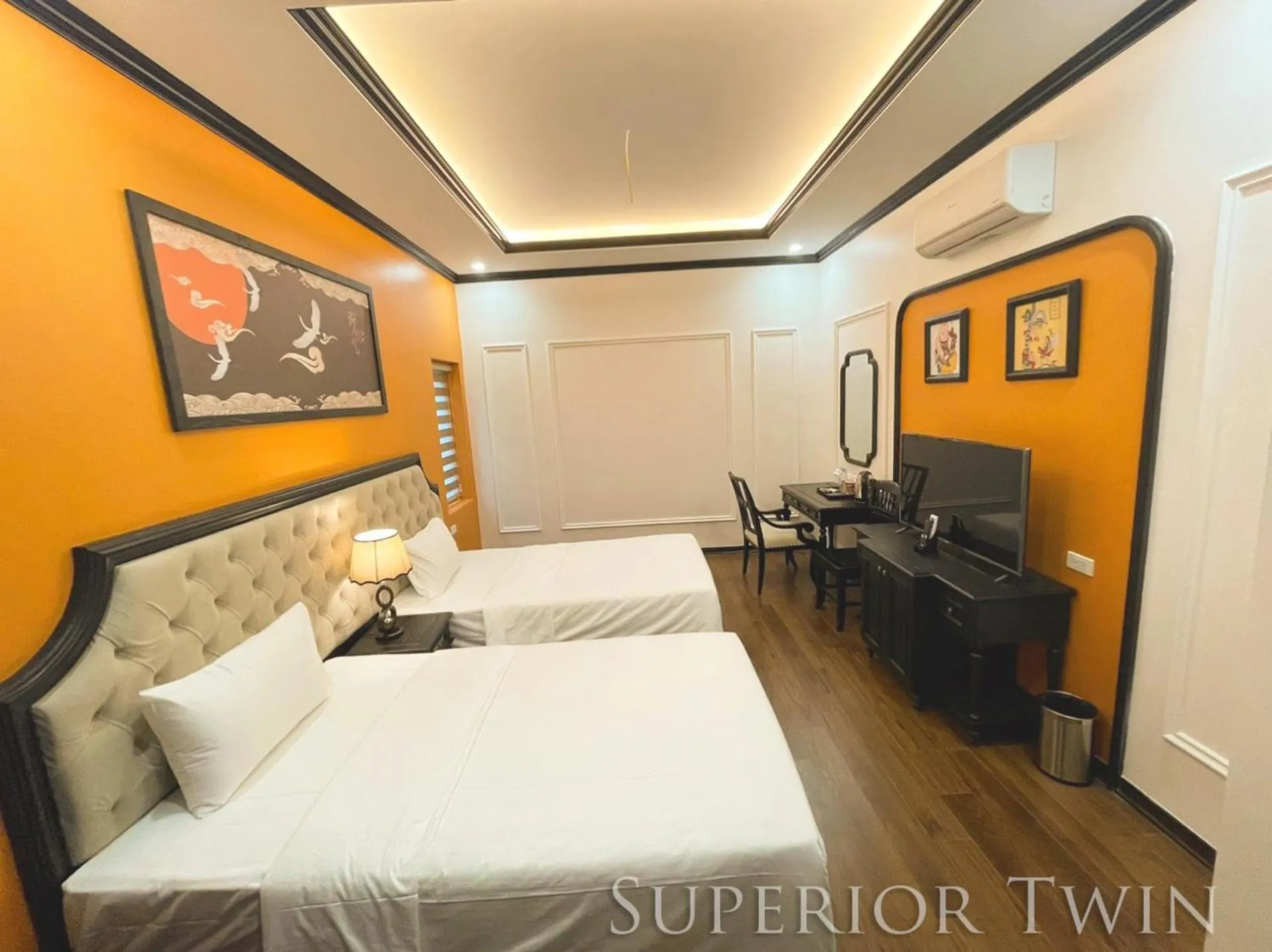 Bed in Moma Paris Hotel Ninh Bình