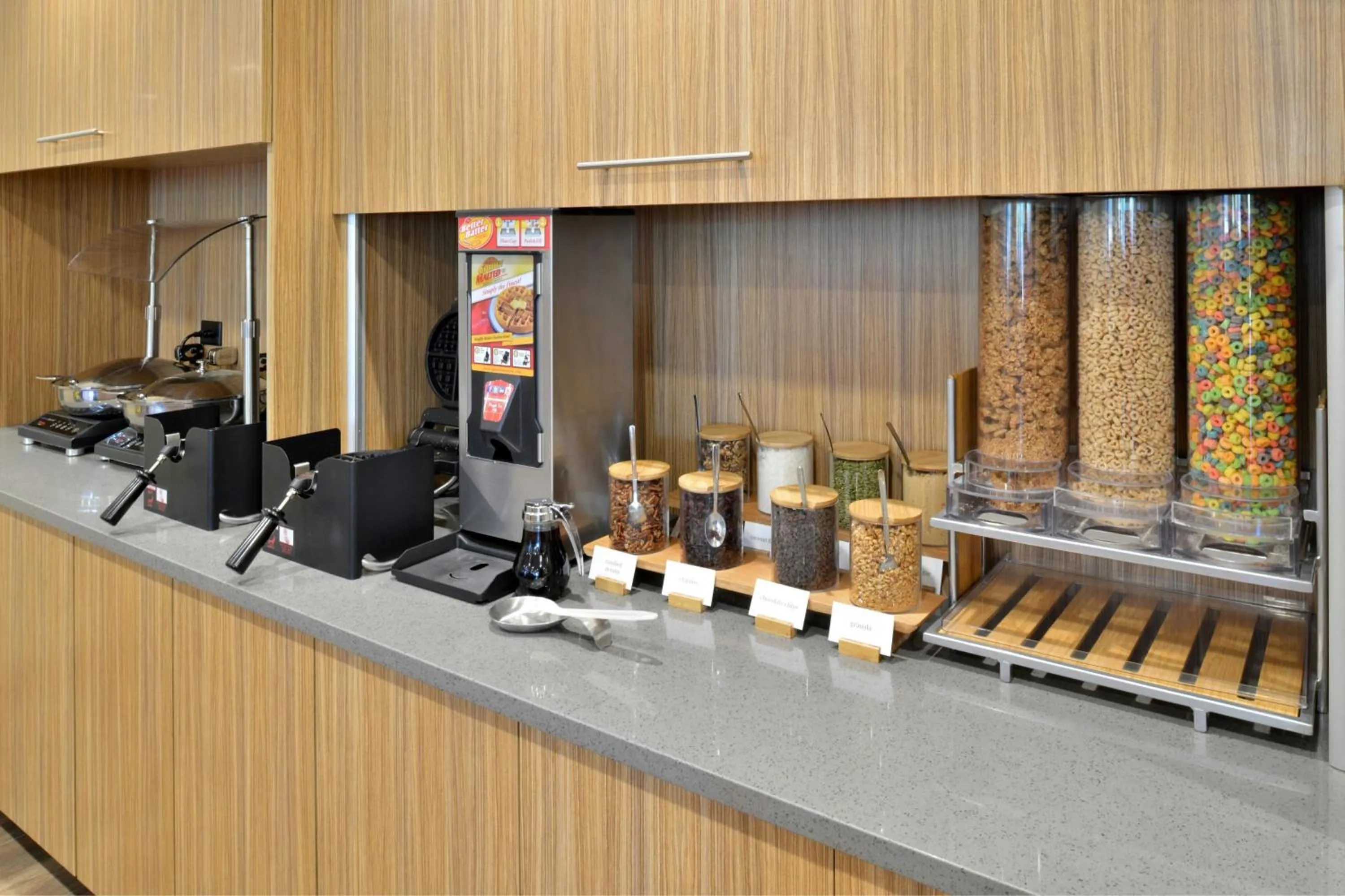 Breakfast in TownePlace Suites by Marriott Raleigh Durham Airport Morrisville