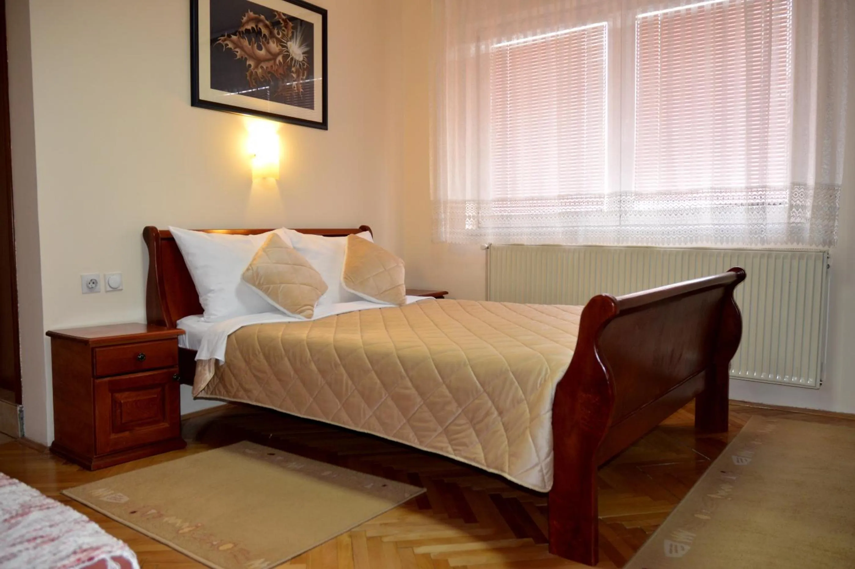 Photo of the whole room, Bed in Hotel Čile