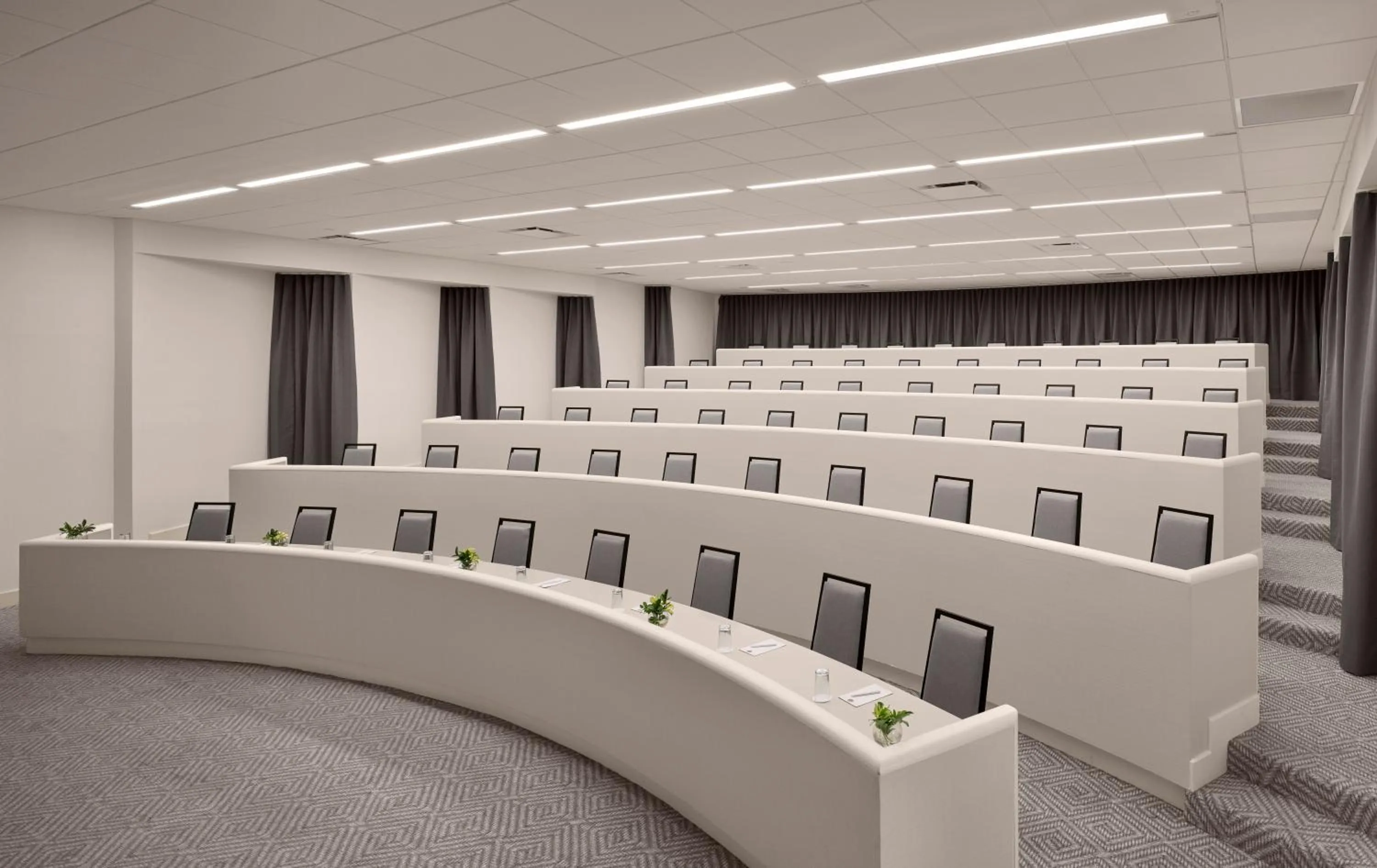 Business facilities in The Cottages at PGA National Resort