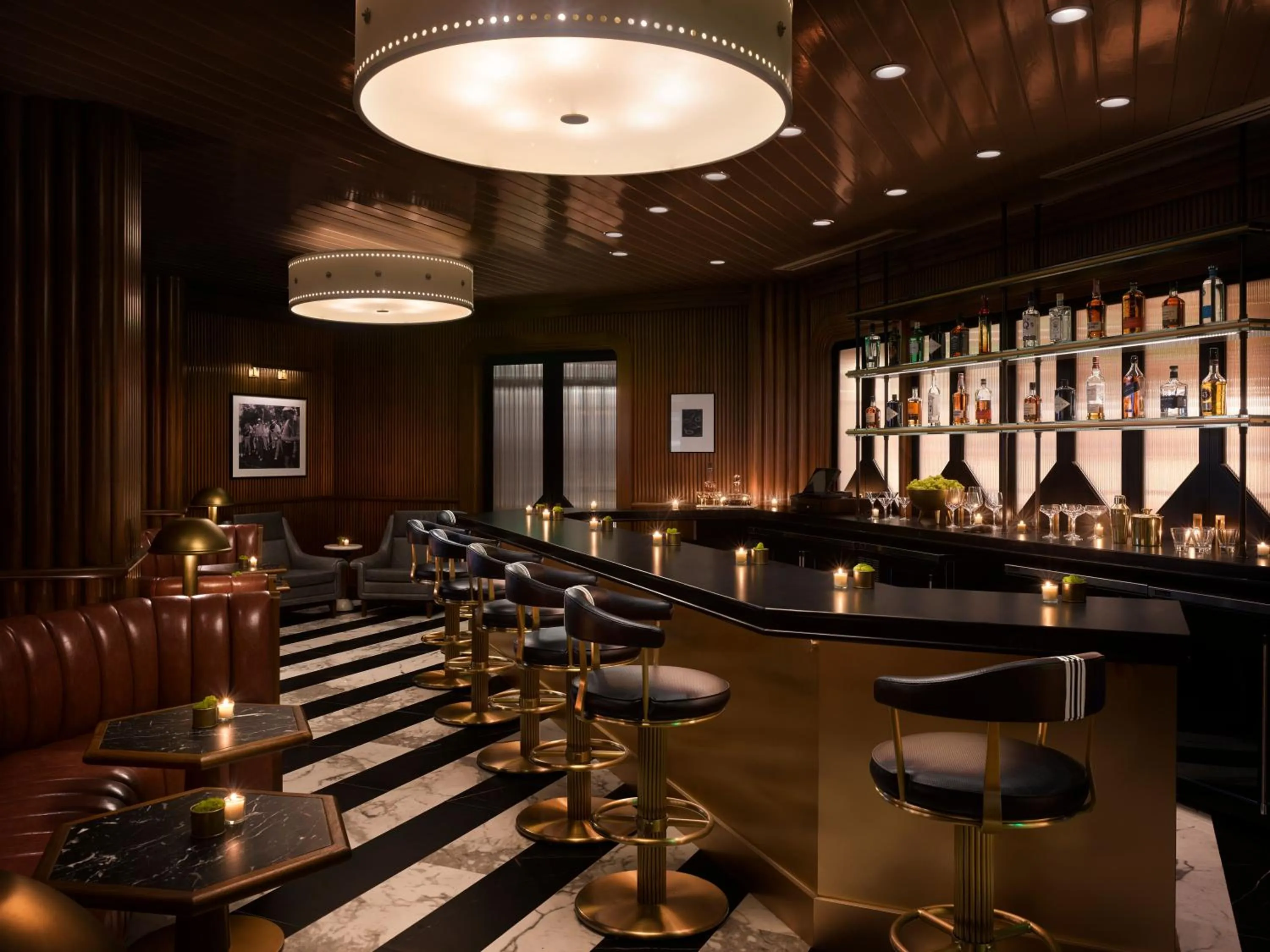 Lounge or bar in The Cottages at PGA National Resort