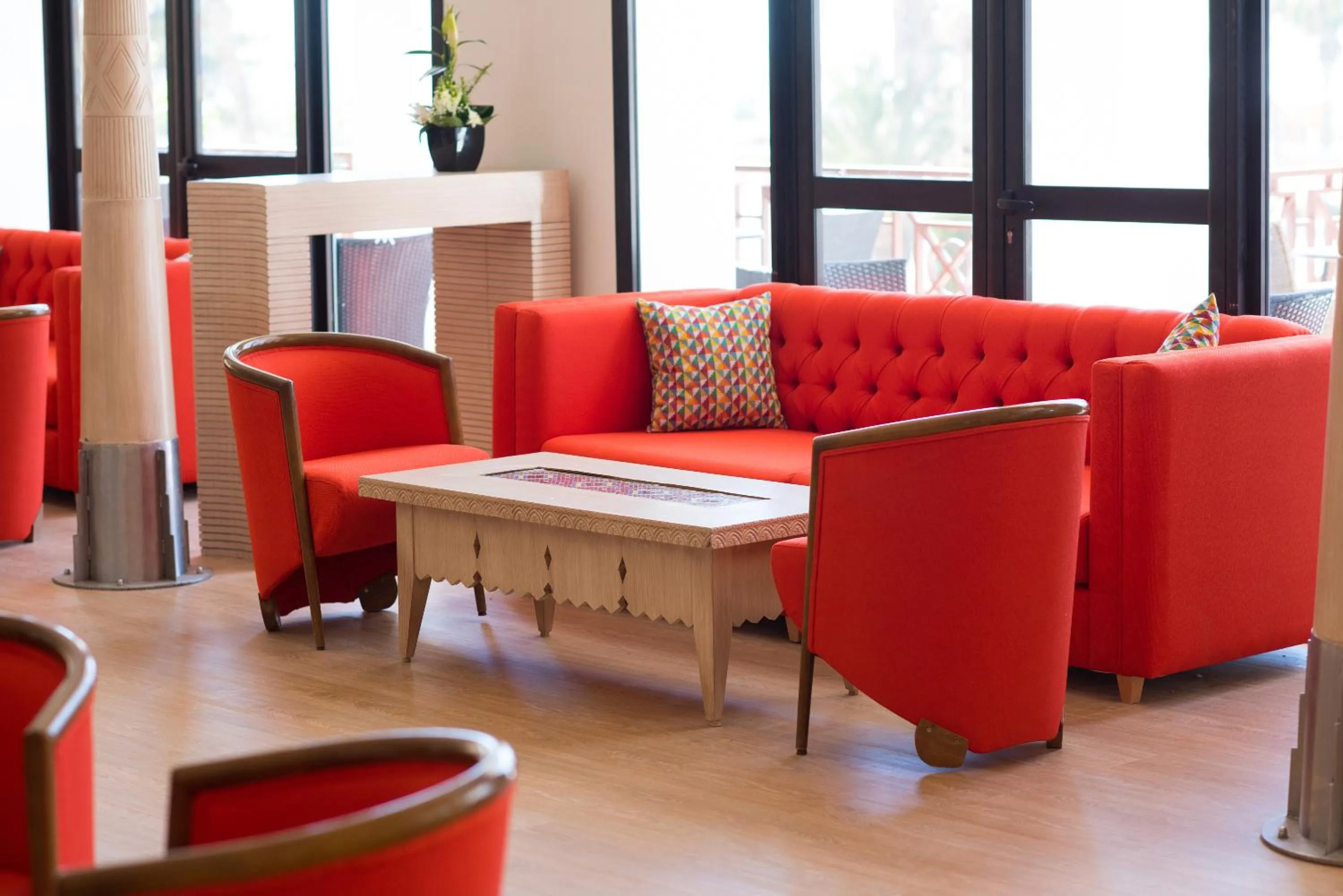 Lounge or bar in Iberostar Waves Founty Beach All Inclusive