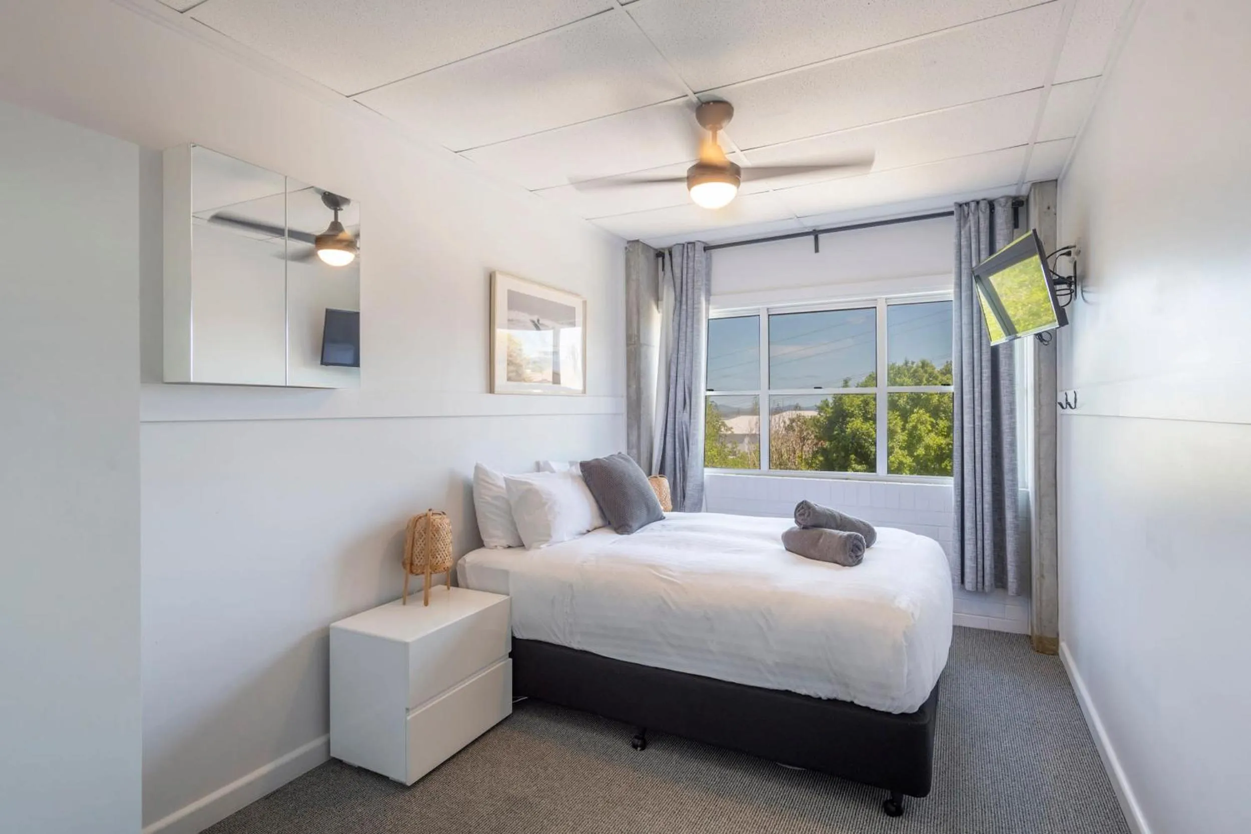 Bed in Yamba Views Iluka Apartment