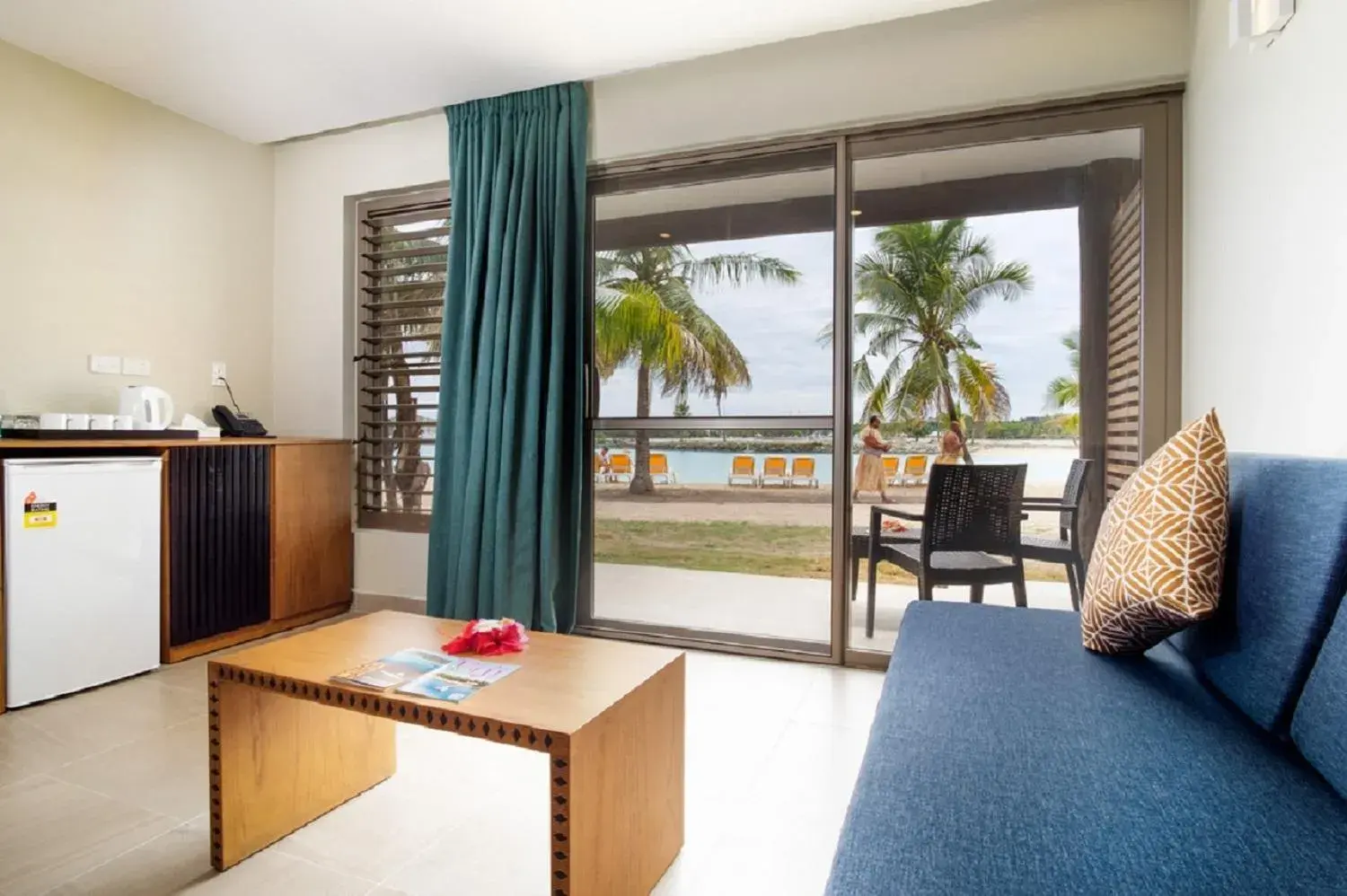 Beachfront Hotel Room in Plantation Island Resort Beachfront Hotel Room in Plantation Island Resort