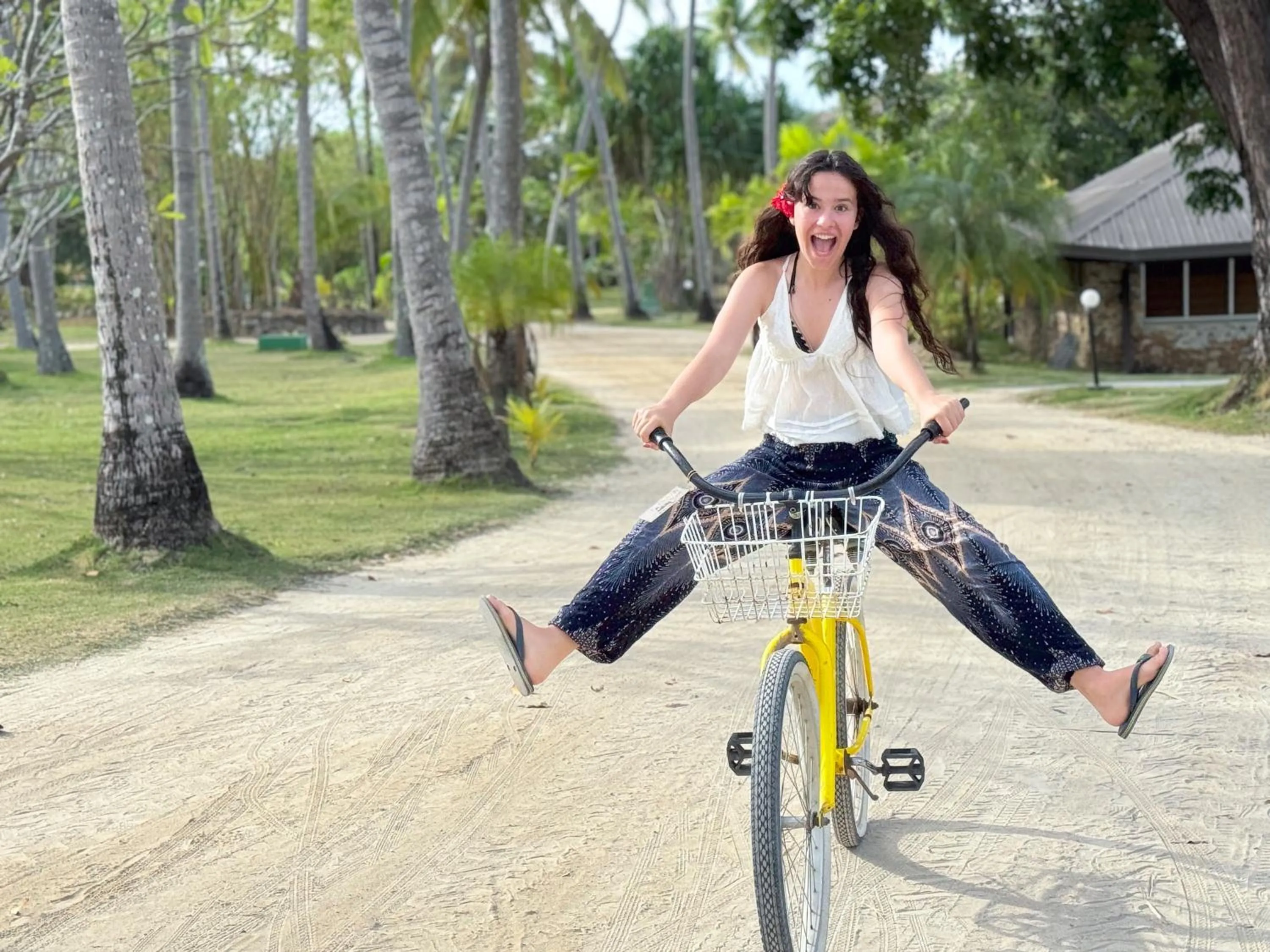 Cycling in Plantation Island Resort