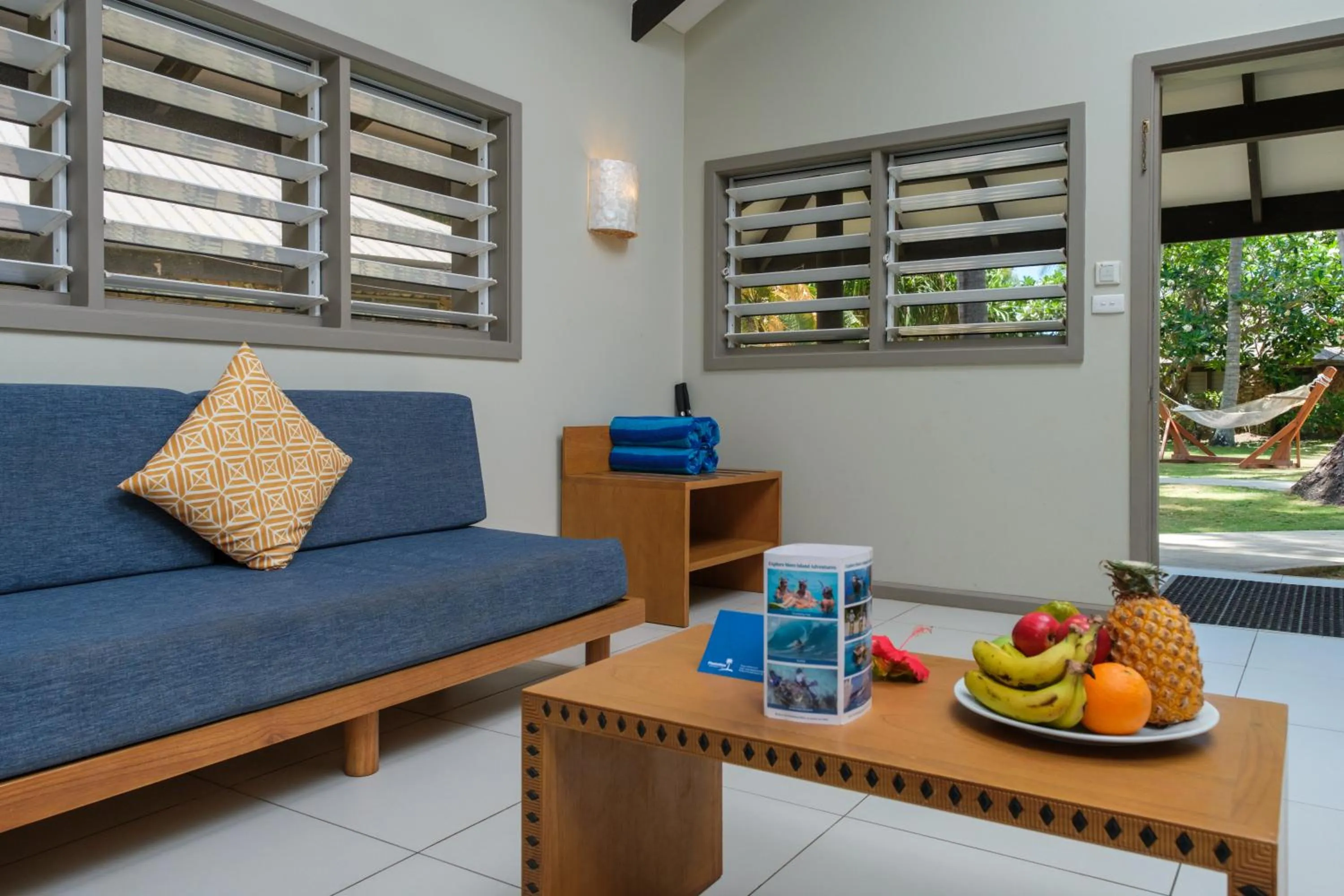Living room in Plantation Island Resort