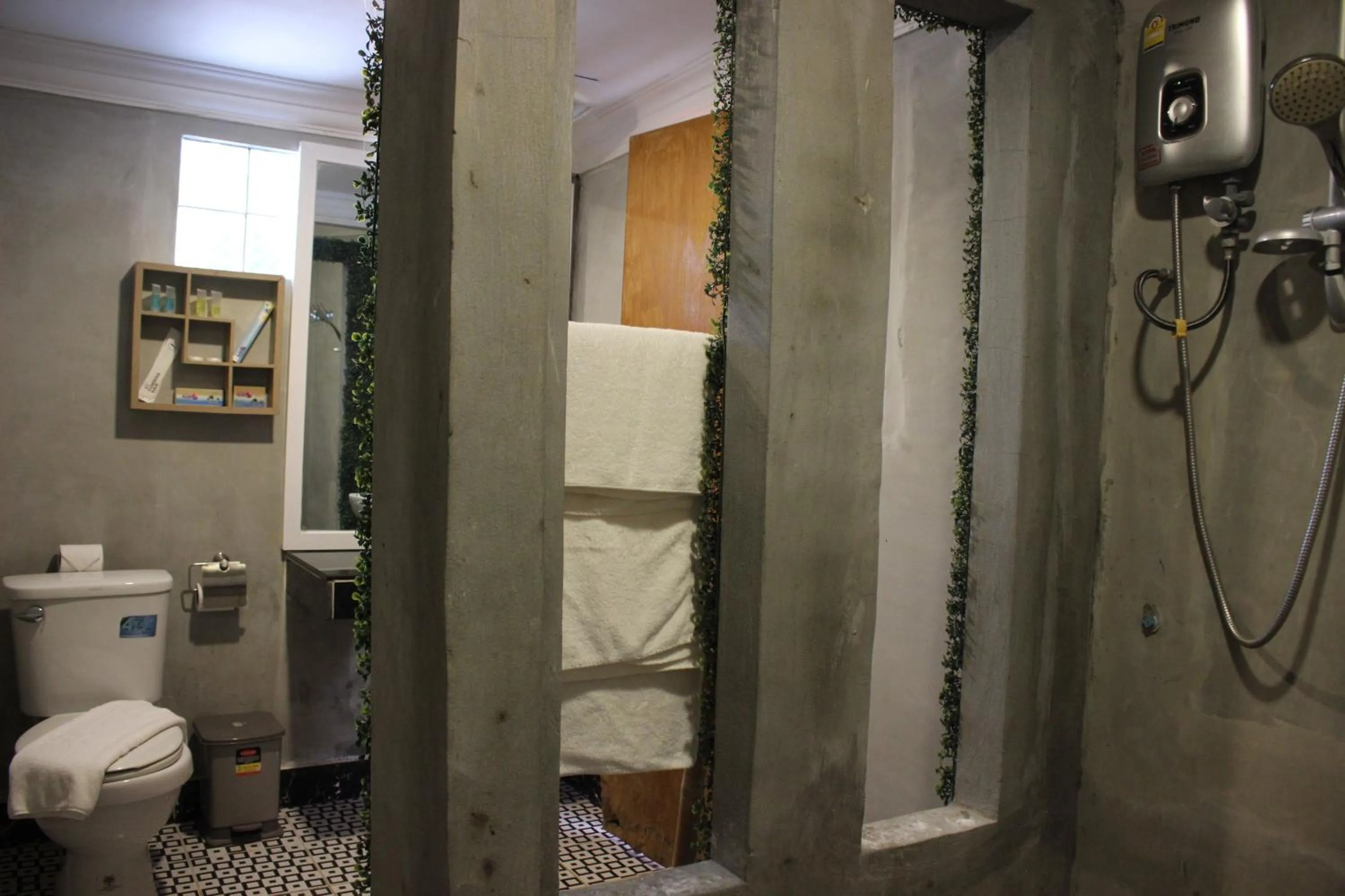 Bathroom in SCARLET SAILS VILLA