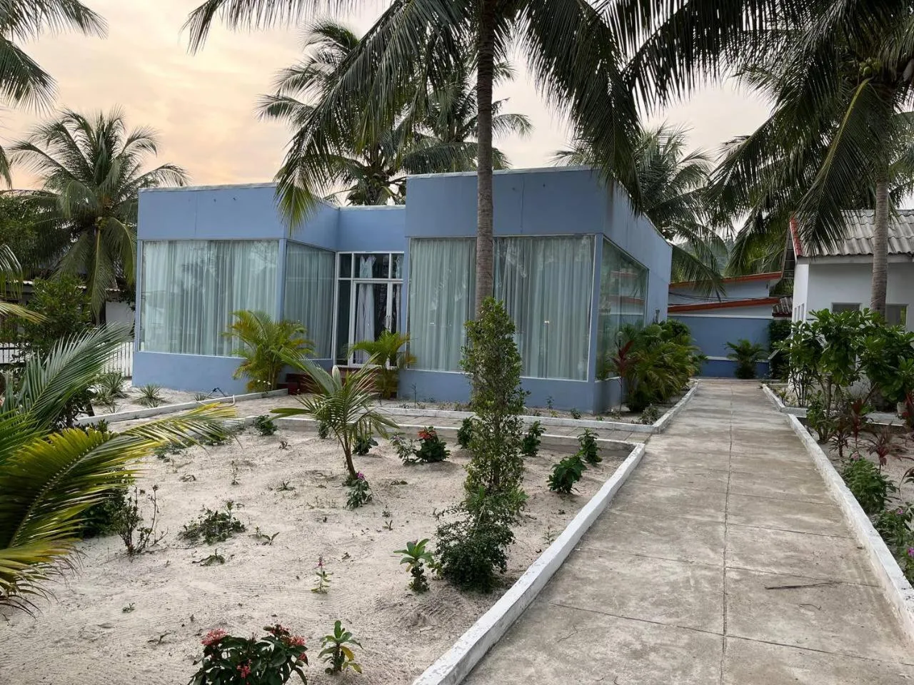 Family Room with Sea View in SCARLET SAILS VILLA