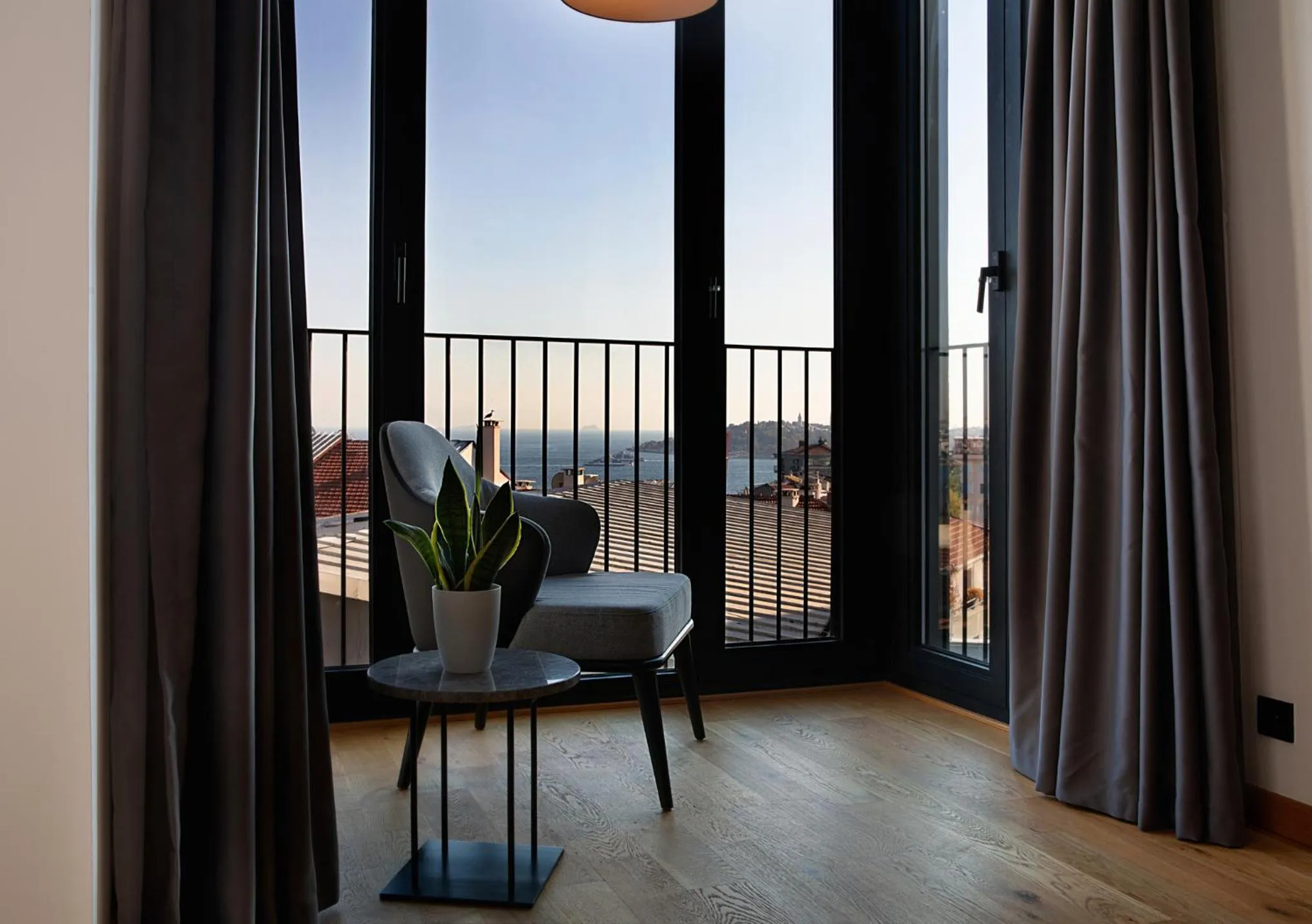 Natural landscape in Ando Living Taksim House