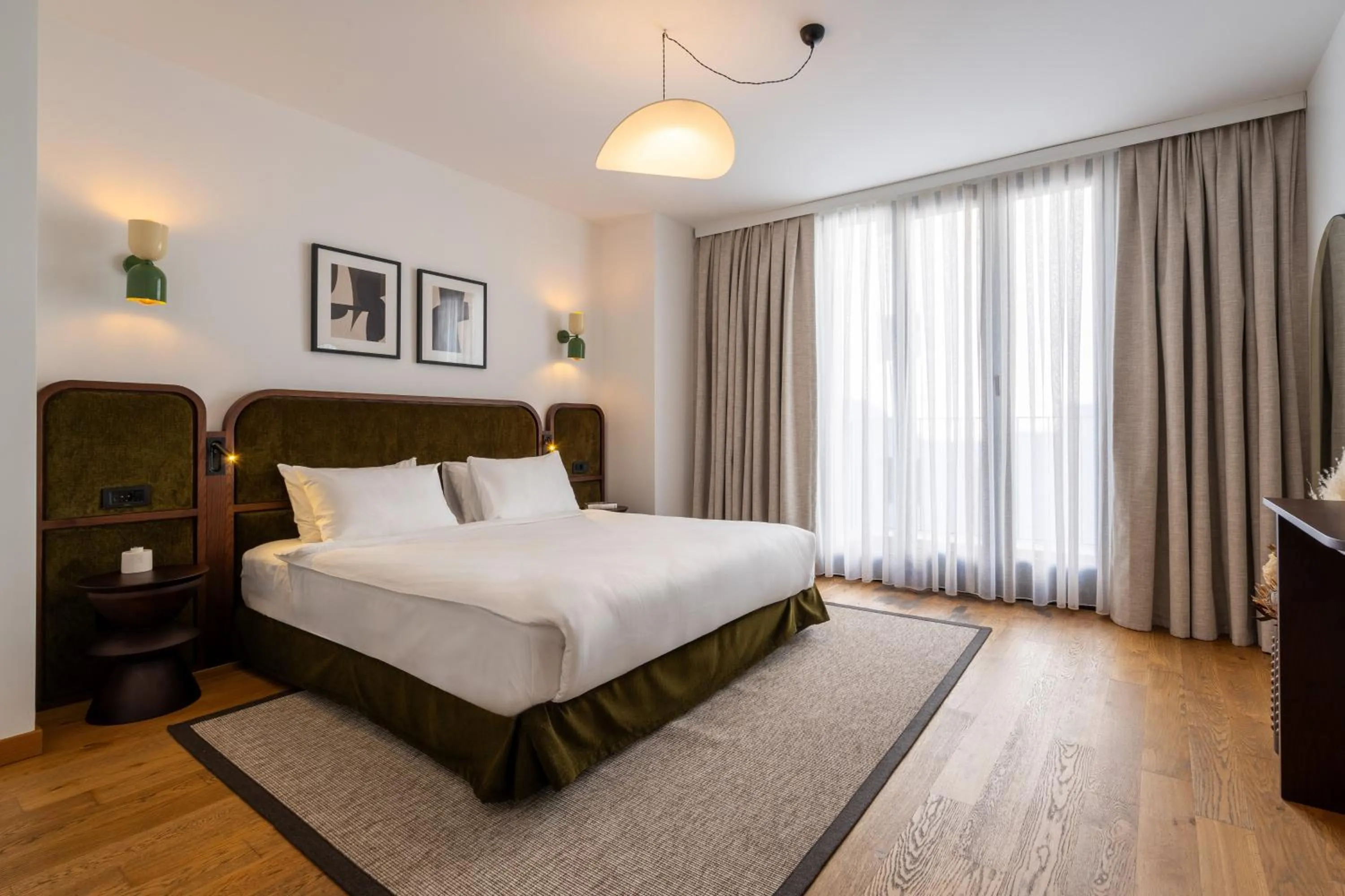 Bed in Ando Living Taksim House