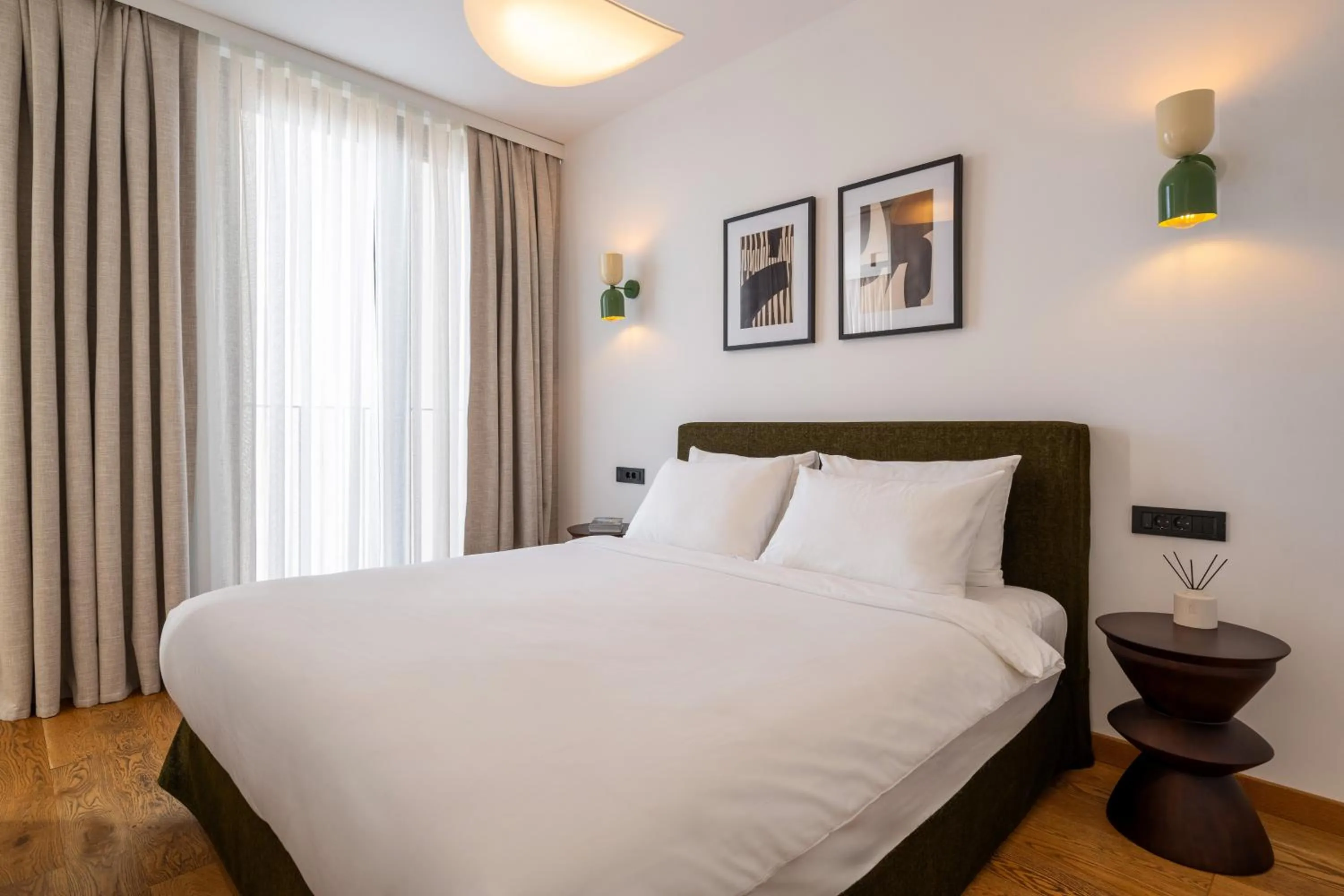 Bed in Ando Living Taksim House