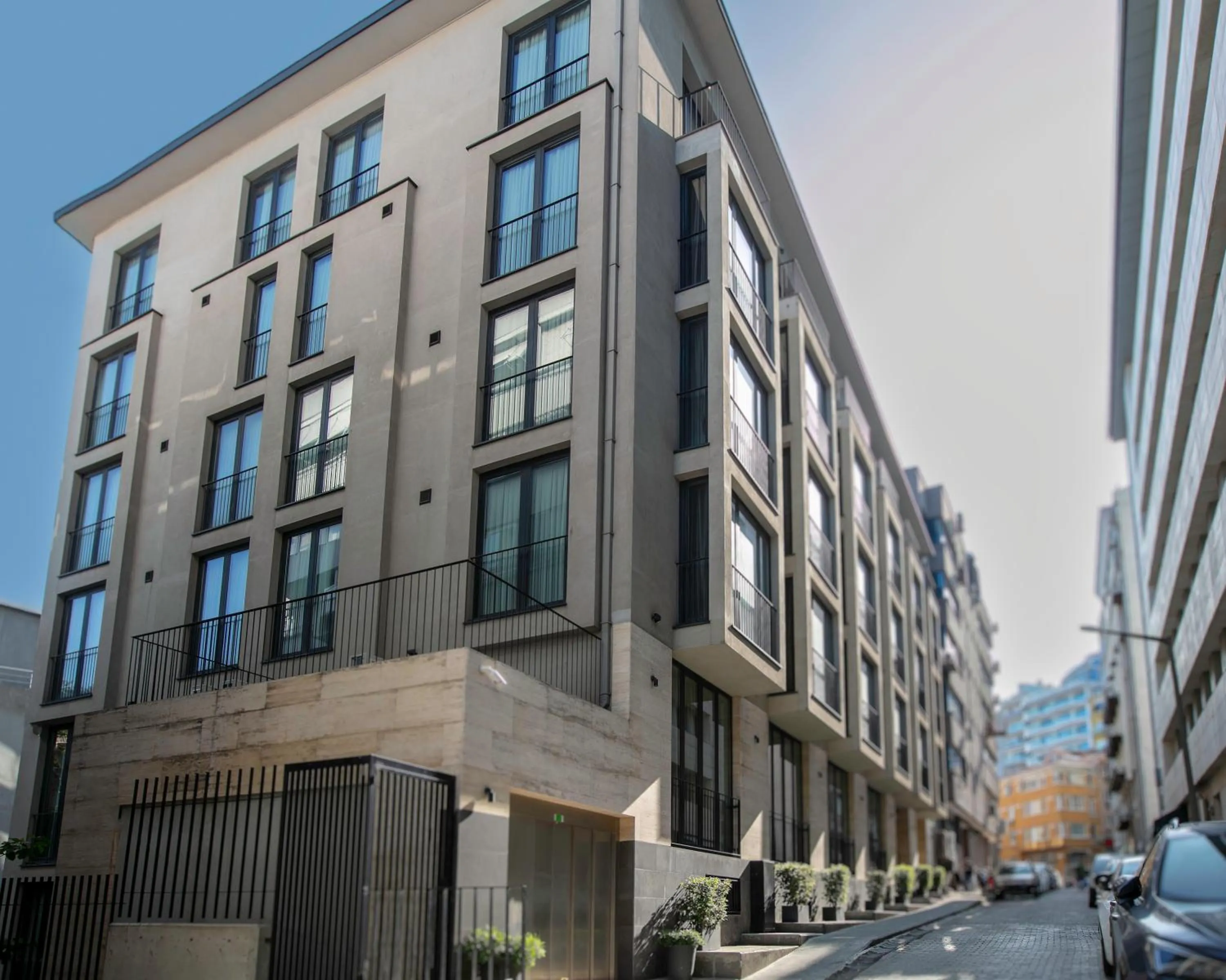 Property building in Ando Living Taksim House