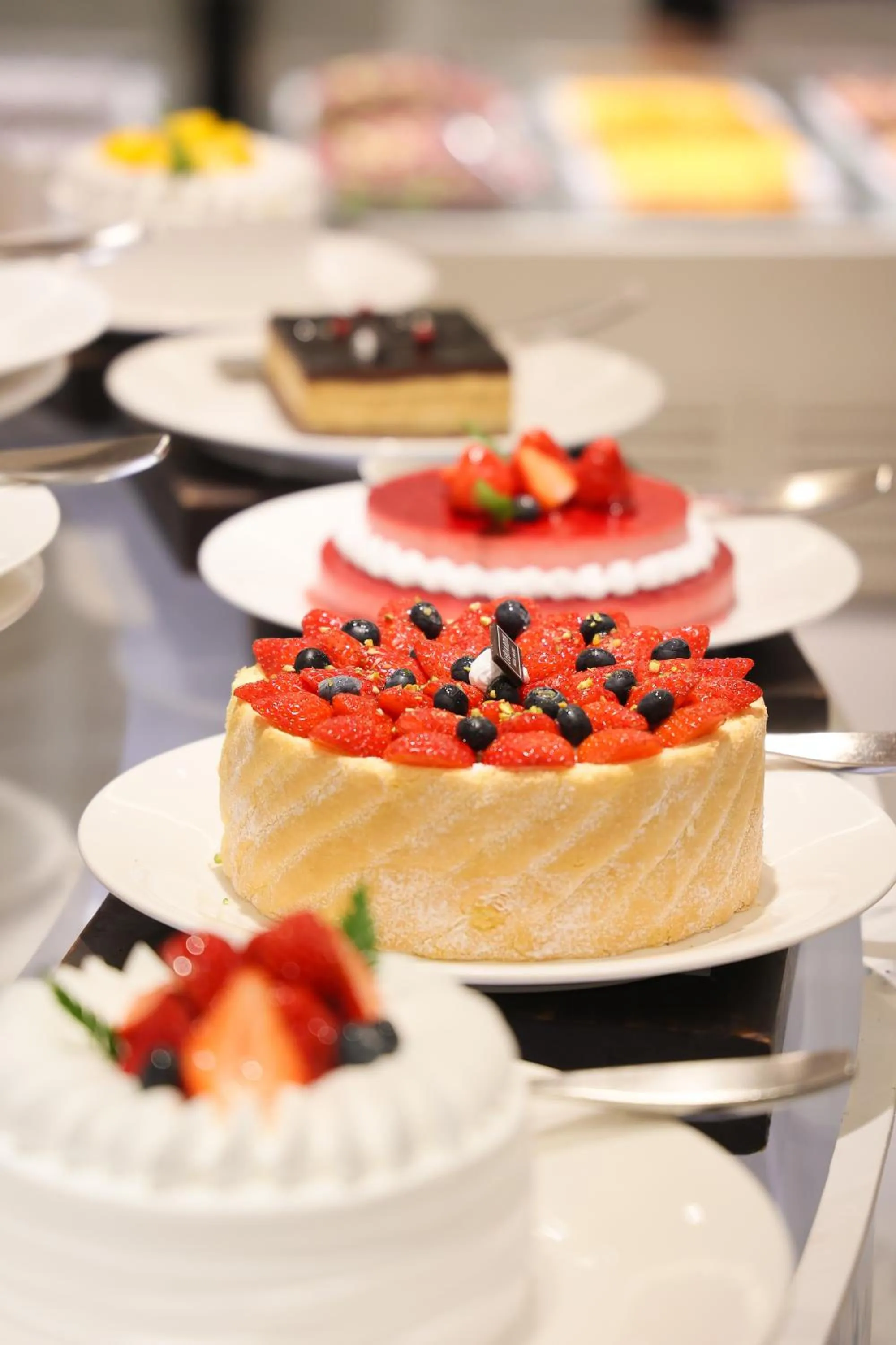 Restaurant/places to eat in Ibis Ambassador Suwon