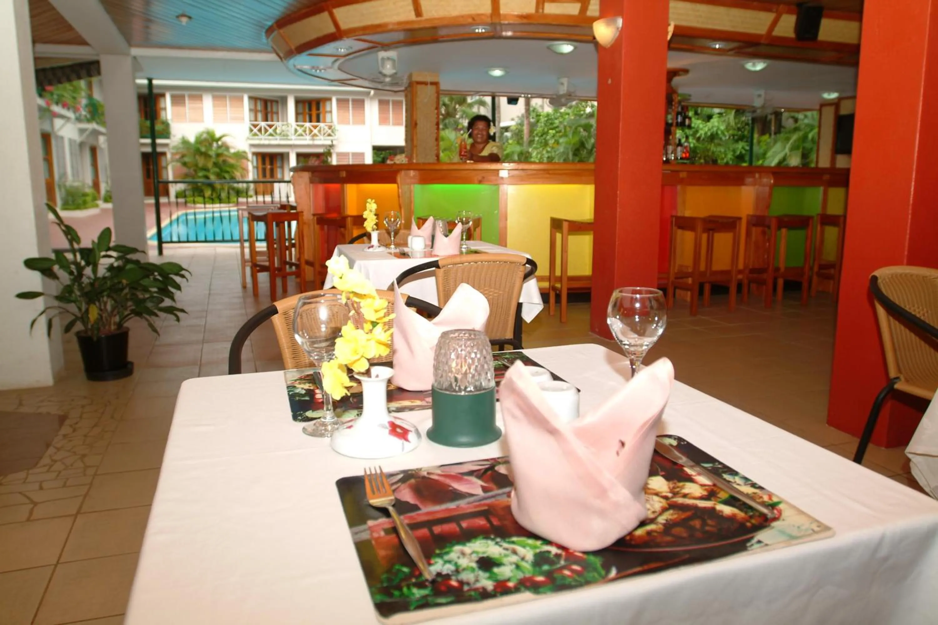 Restaurant/places to eat in Hexagon International Hotel, Villas & Spa