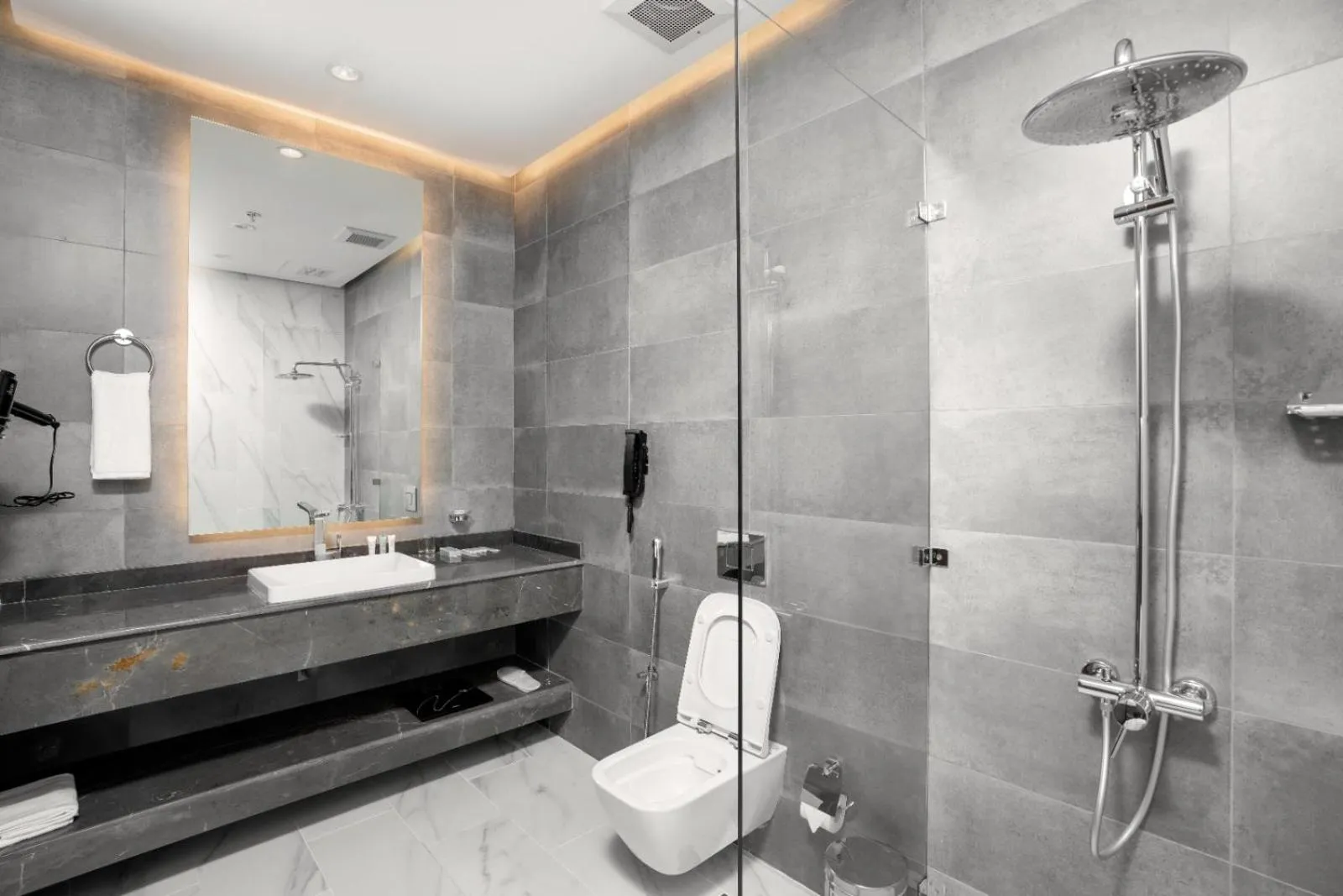 Bathroom in AKASIYA HOTEL