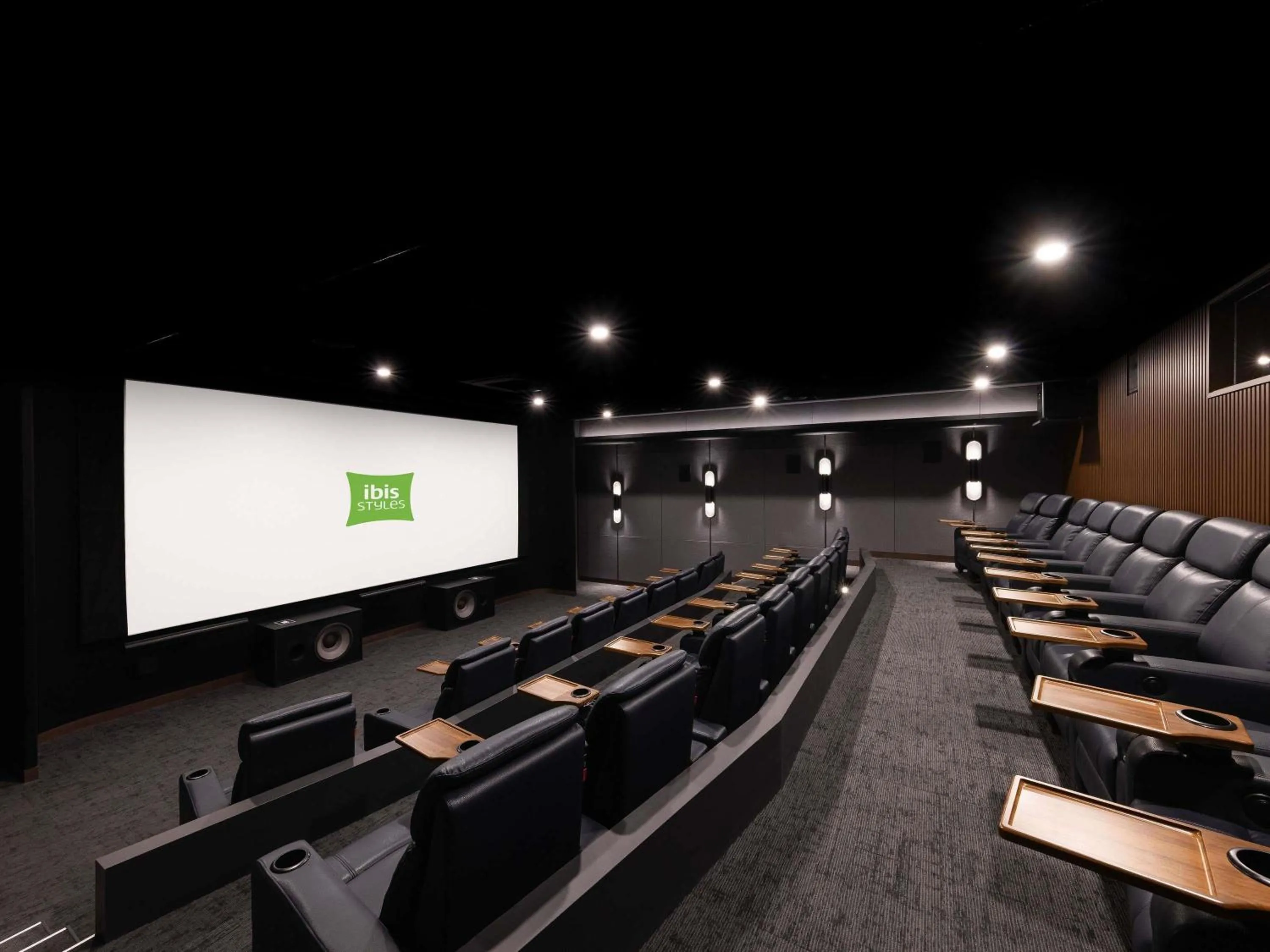 Property building in Ibis Styles Ambassador Seoul Gangnam