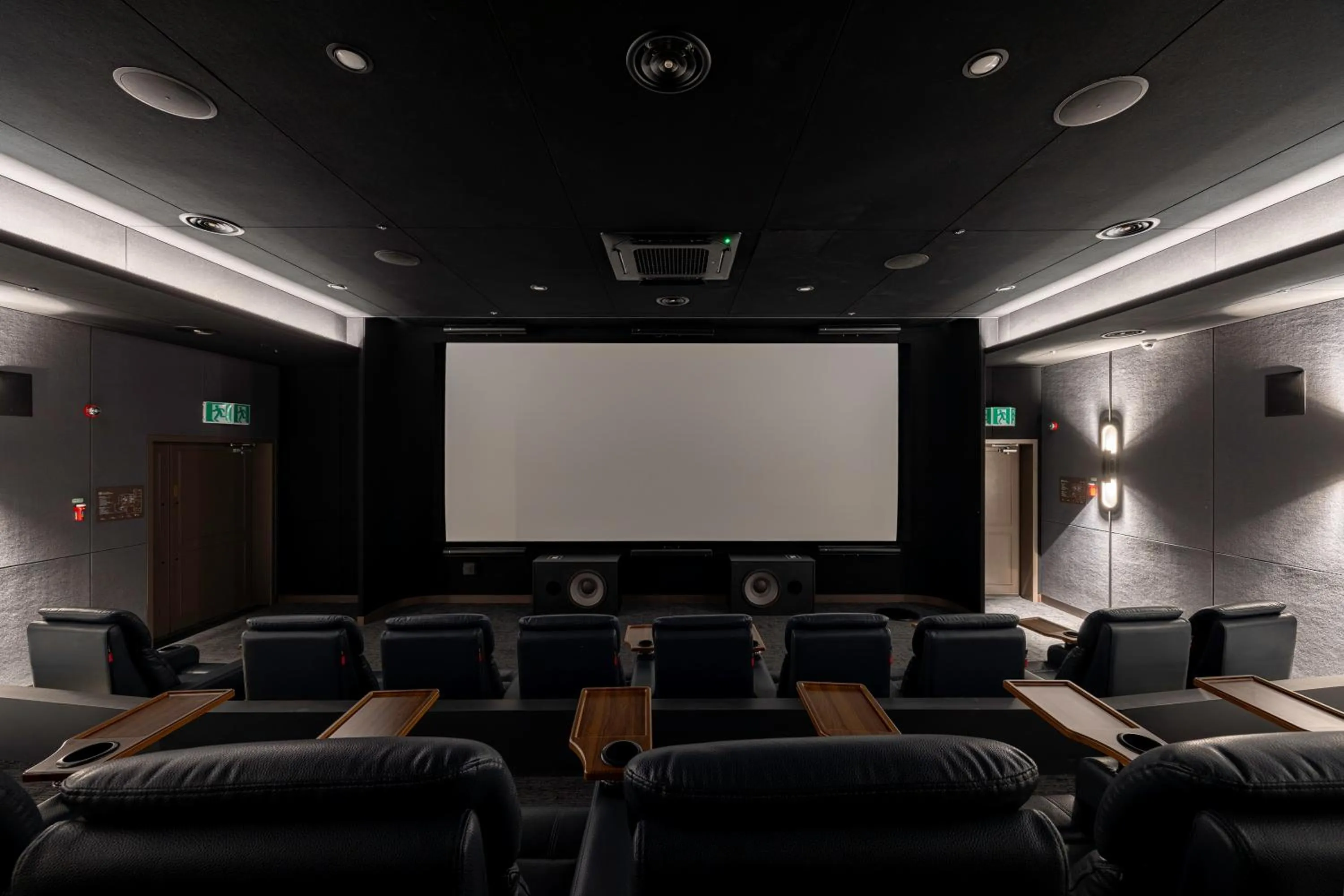 Property building in Ibis Styles Ambassador Seoul Gangnam