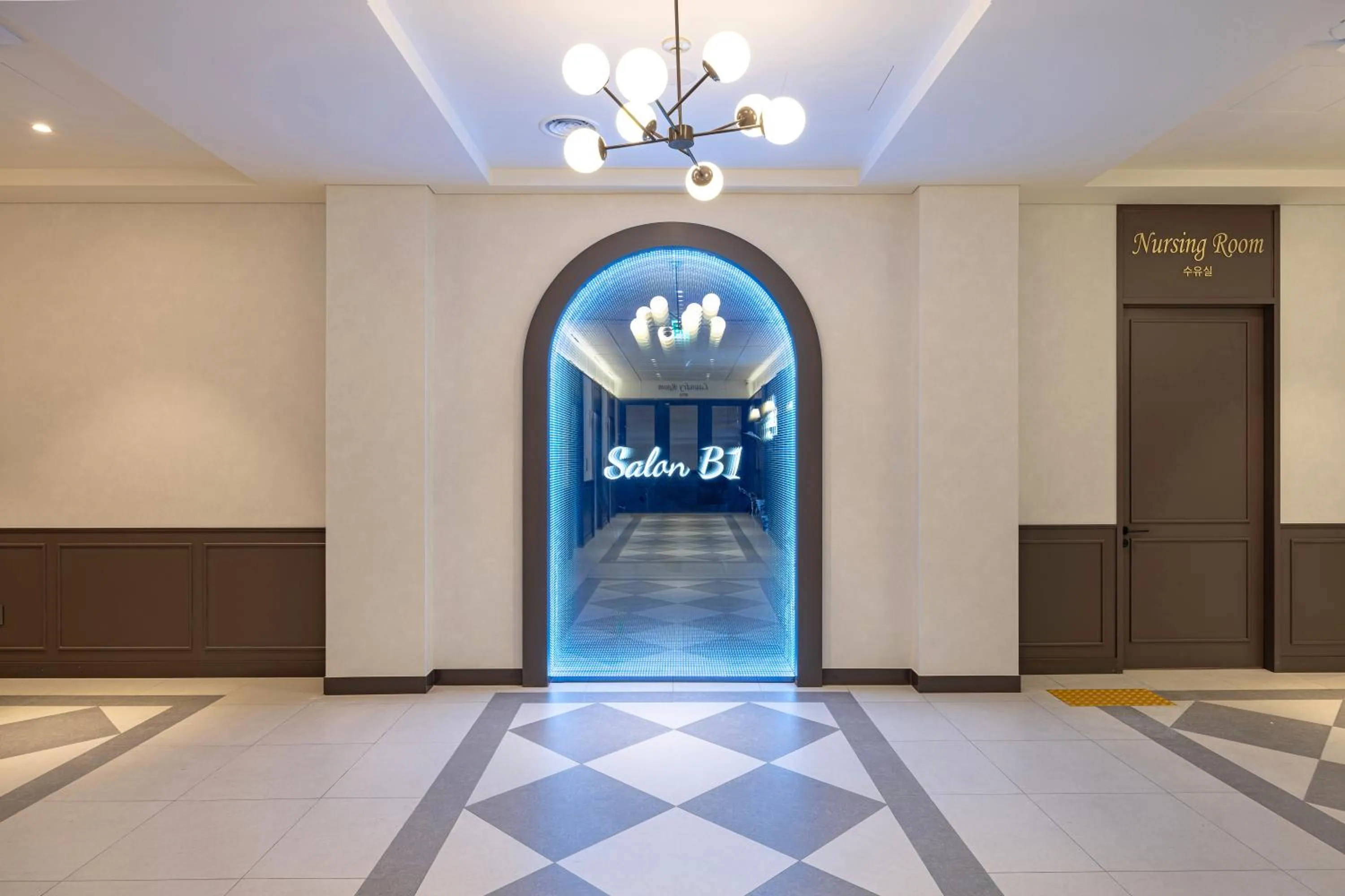 Property building in Ibis Styles Ambassador Seoul Gangnam