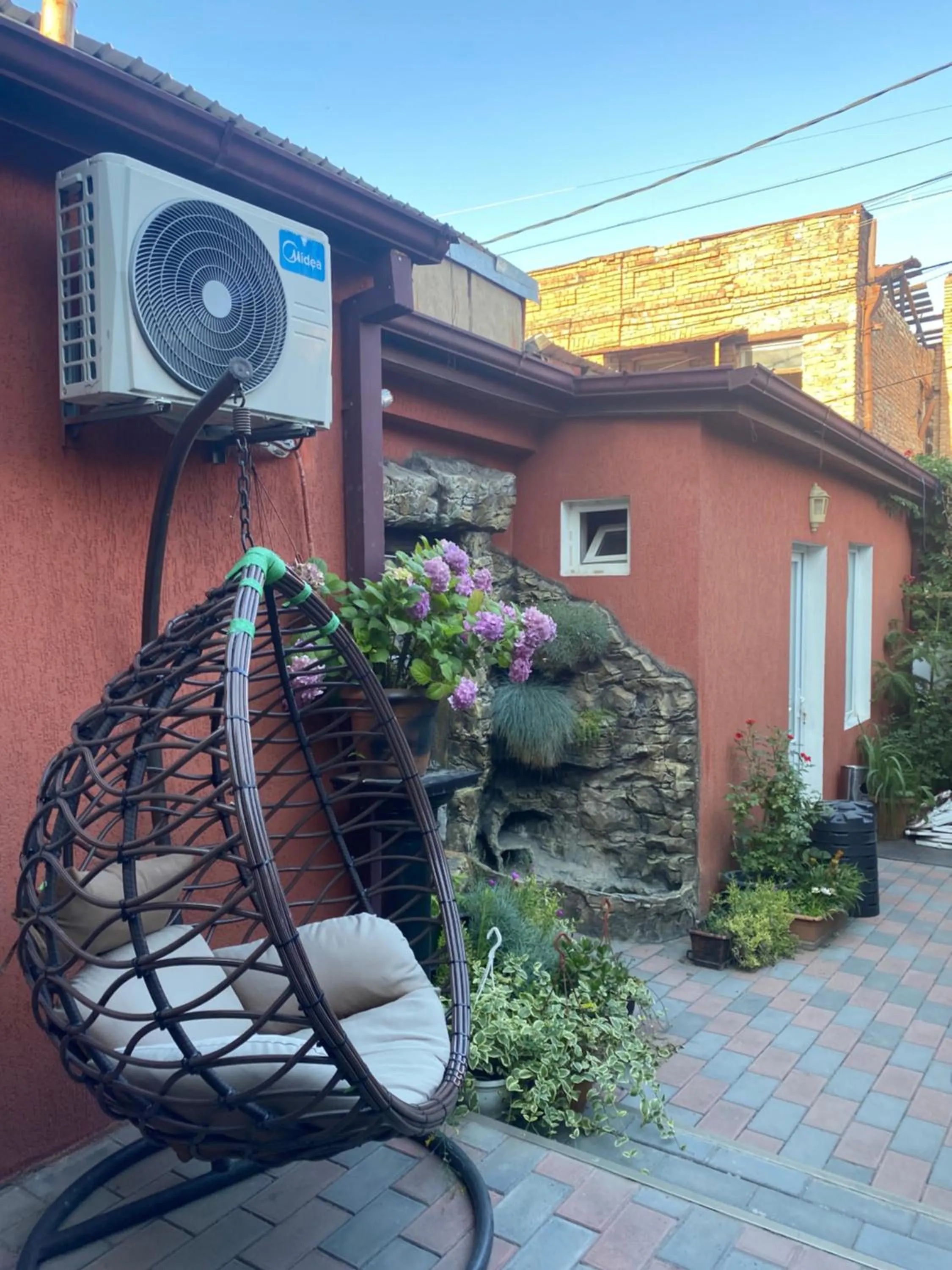 Garden in Queen Tamar