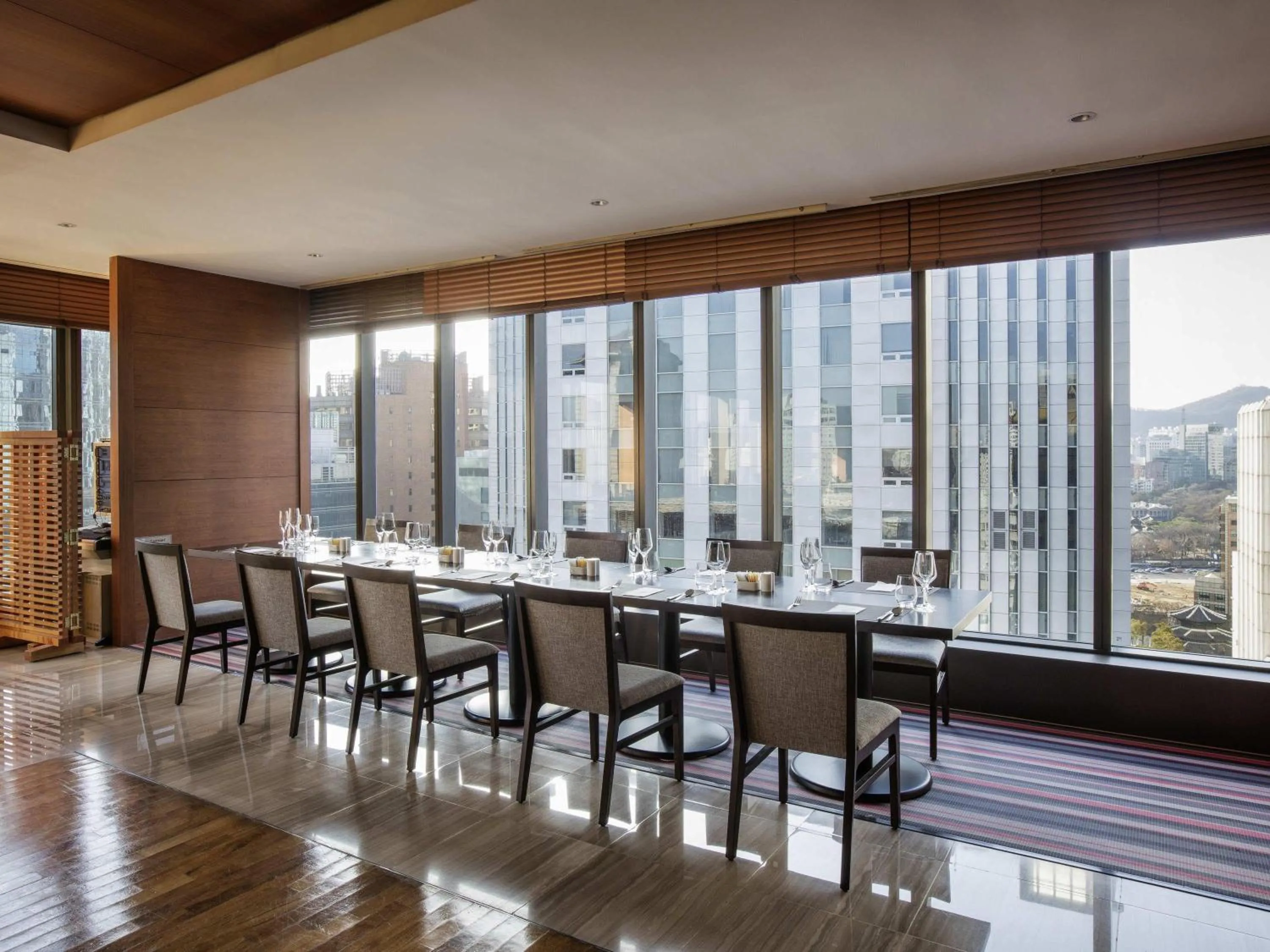 Restaurant/places to eat in Ibis Ambassador Myeongdong