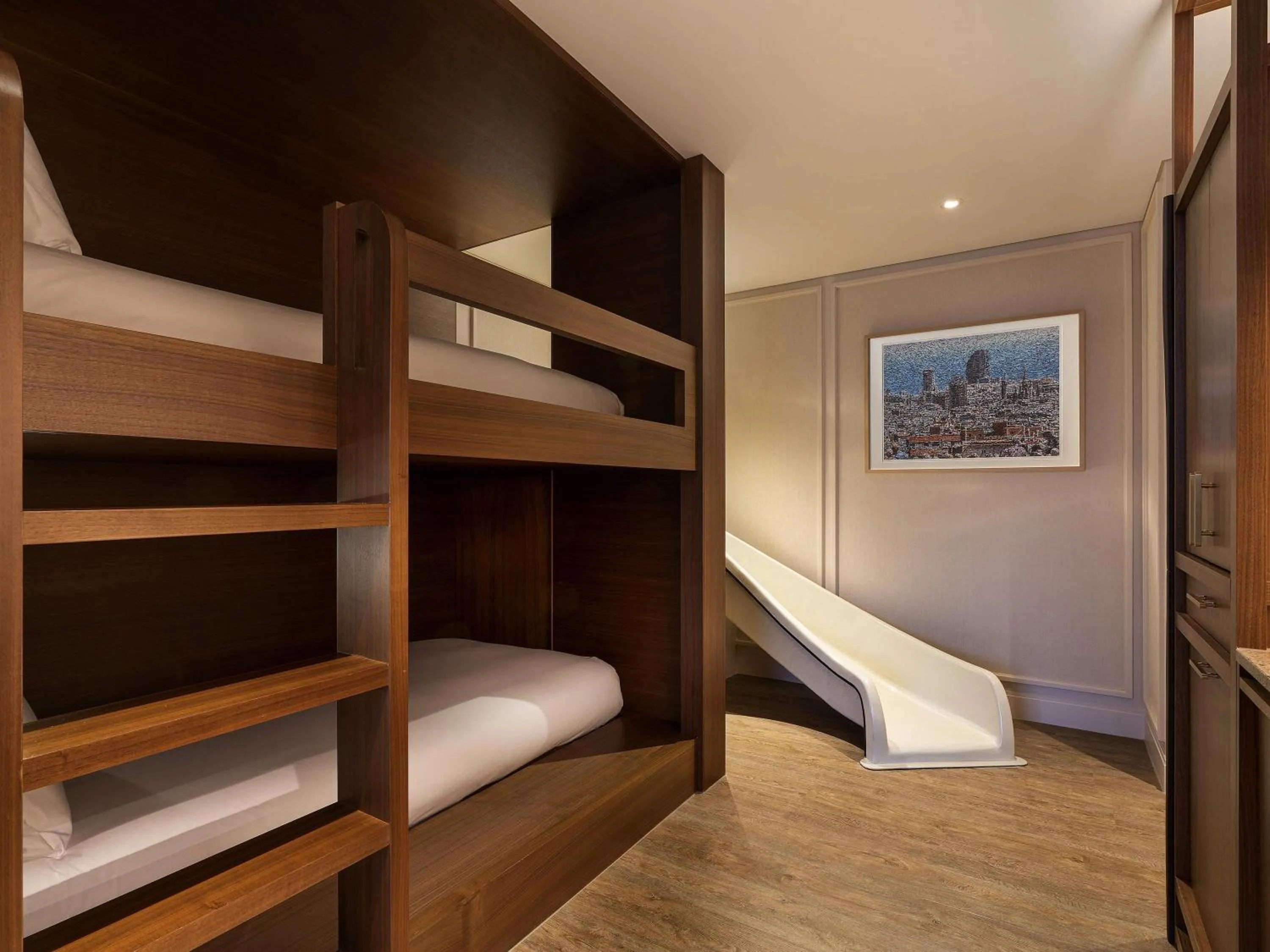 Bedroom, Bed in The Ambassador Seoul - A Pullman Hotel