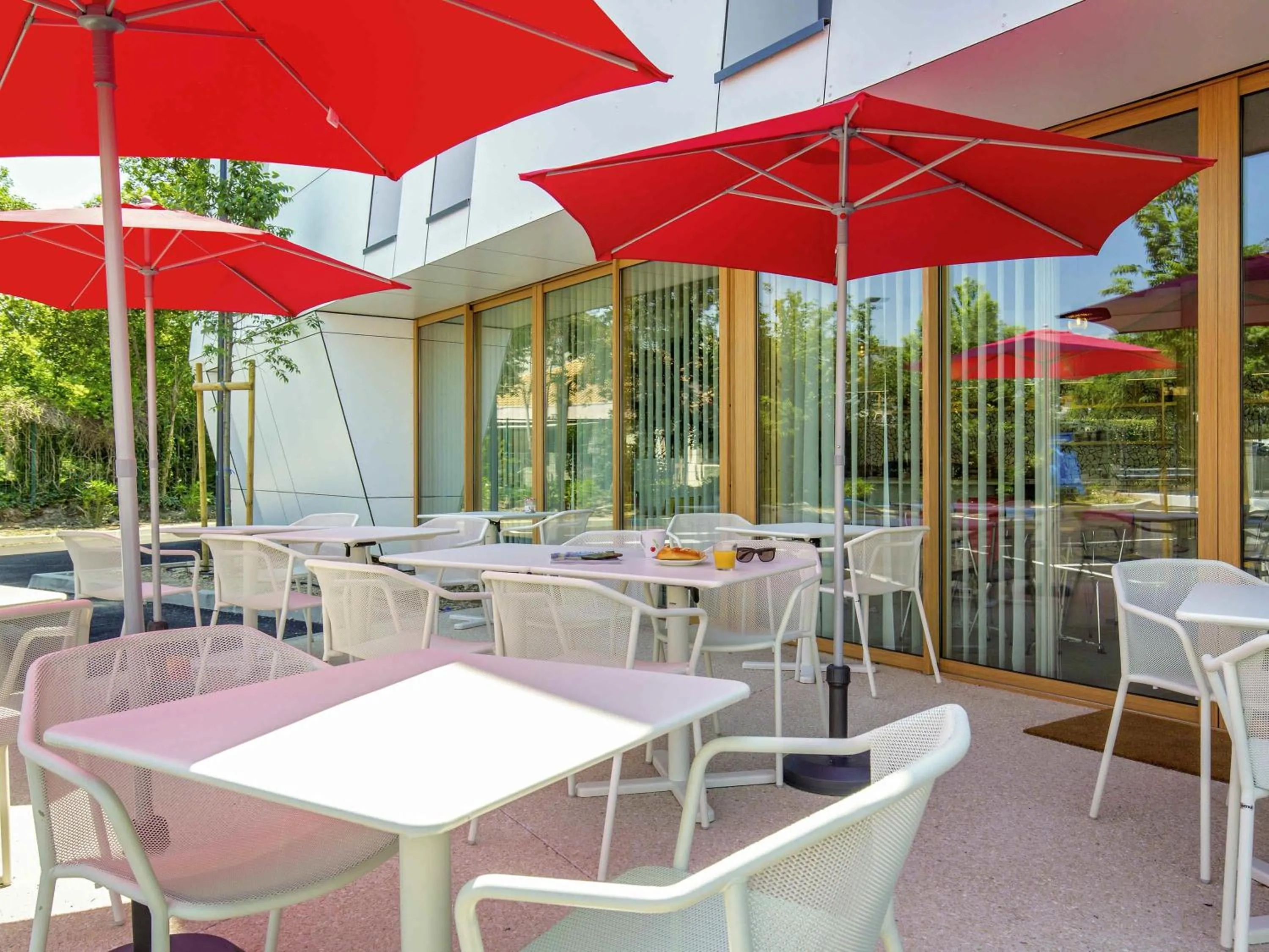 Other in greet hotel Salon de Provence