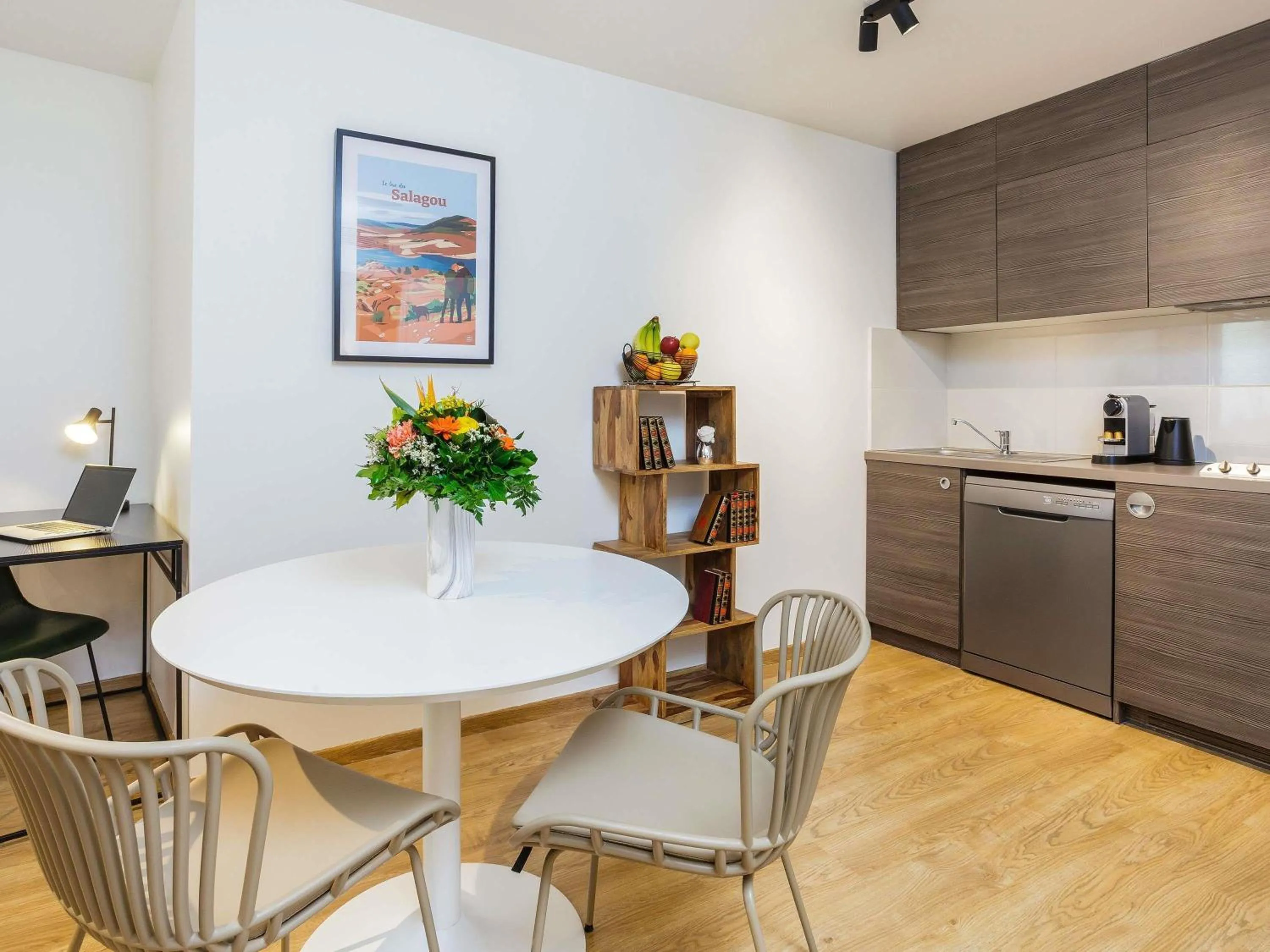 Bedroom in Aparthotel Adagio Montpellier Centre Comedie